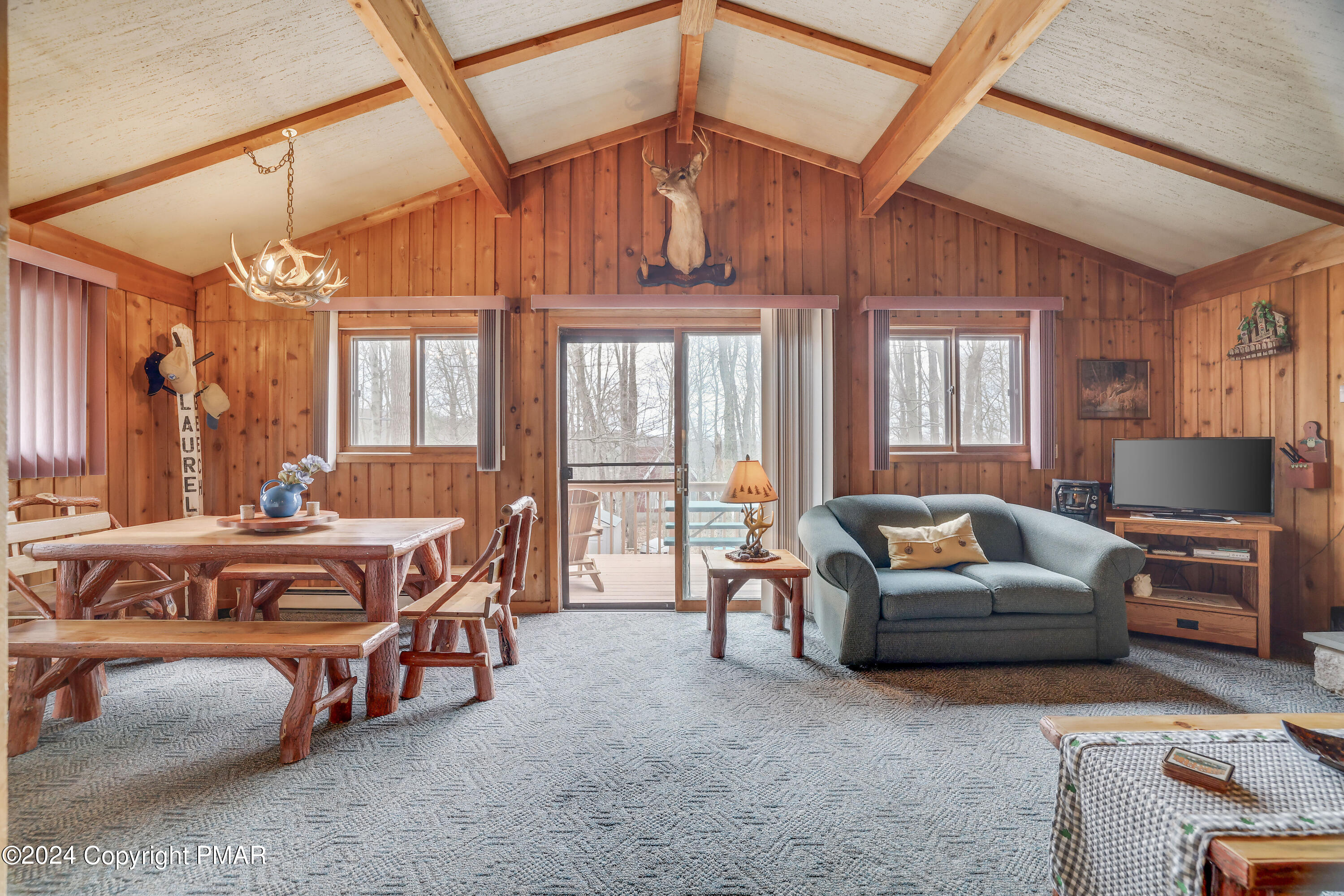 145 Mountain View Drive, Pocono Lake, Pennsylvania image 12
