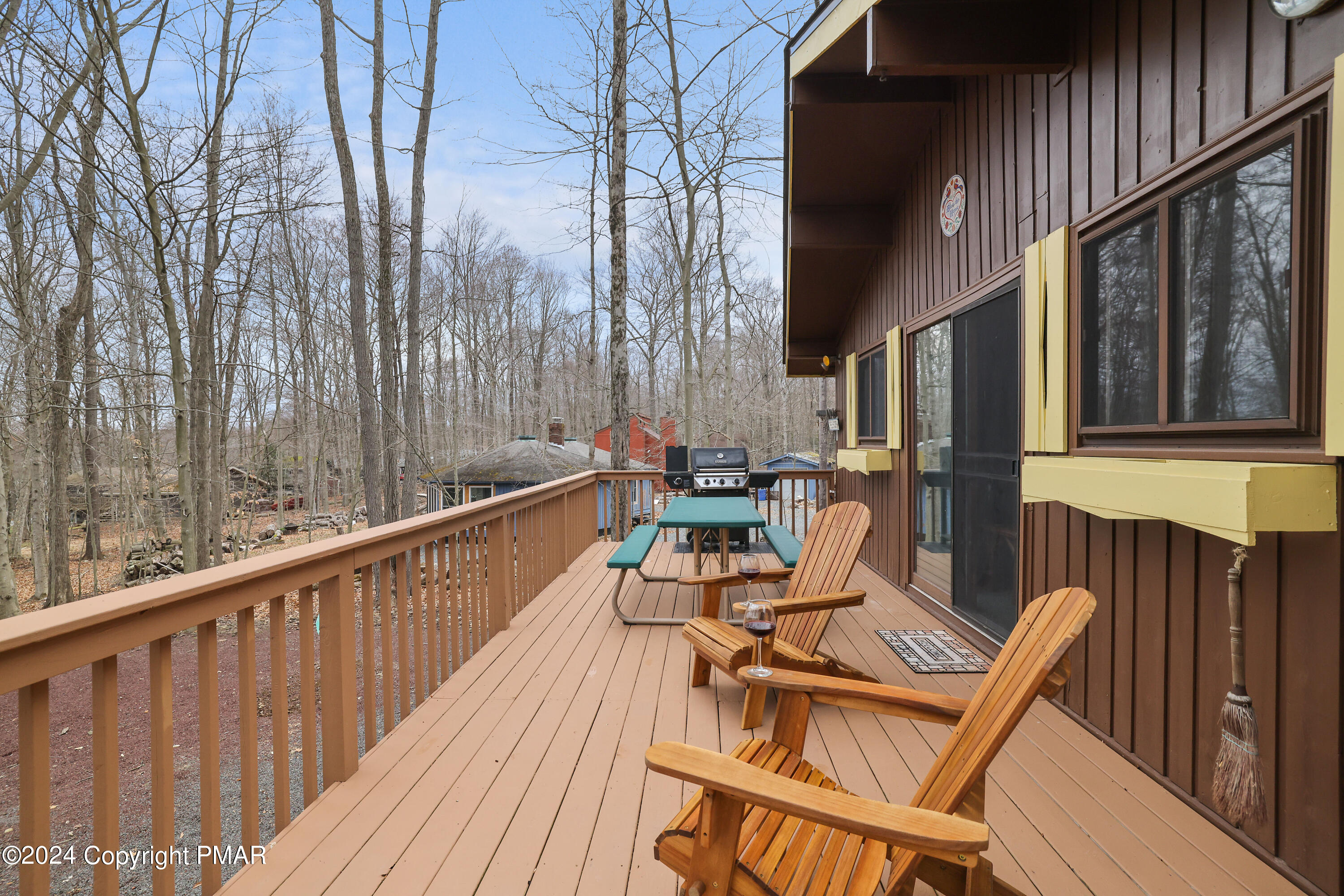 145 Mountain View Drive, Pocono Lake, Pennsylvania image 7