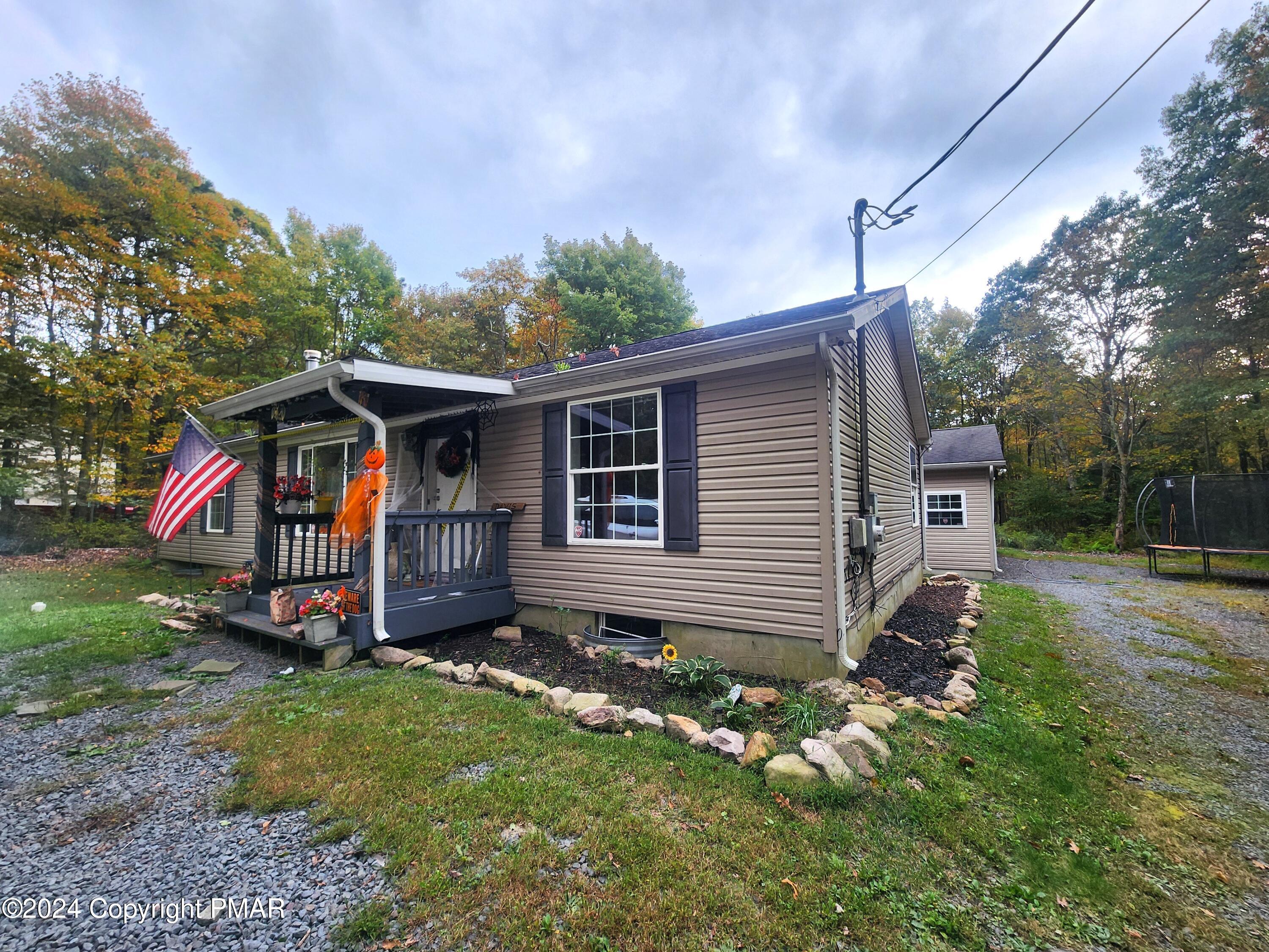 10 Pear Lane, Jim Thorpe, Pennsylvania image 1
