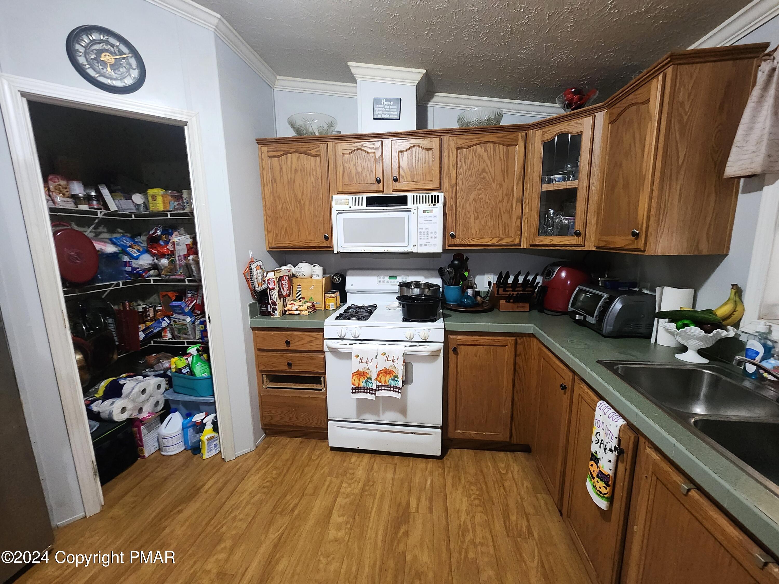 10 Pear Lane, Jim Thorpe, Pennsylvania image 12