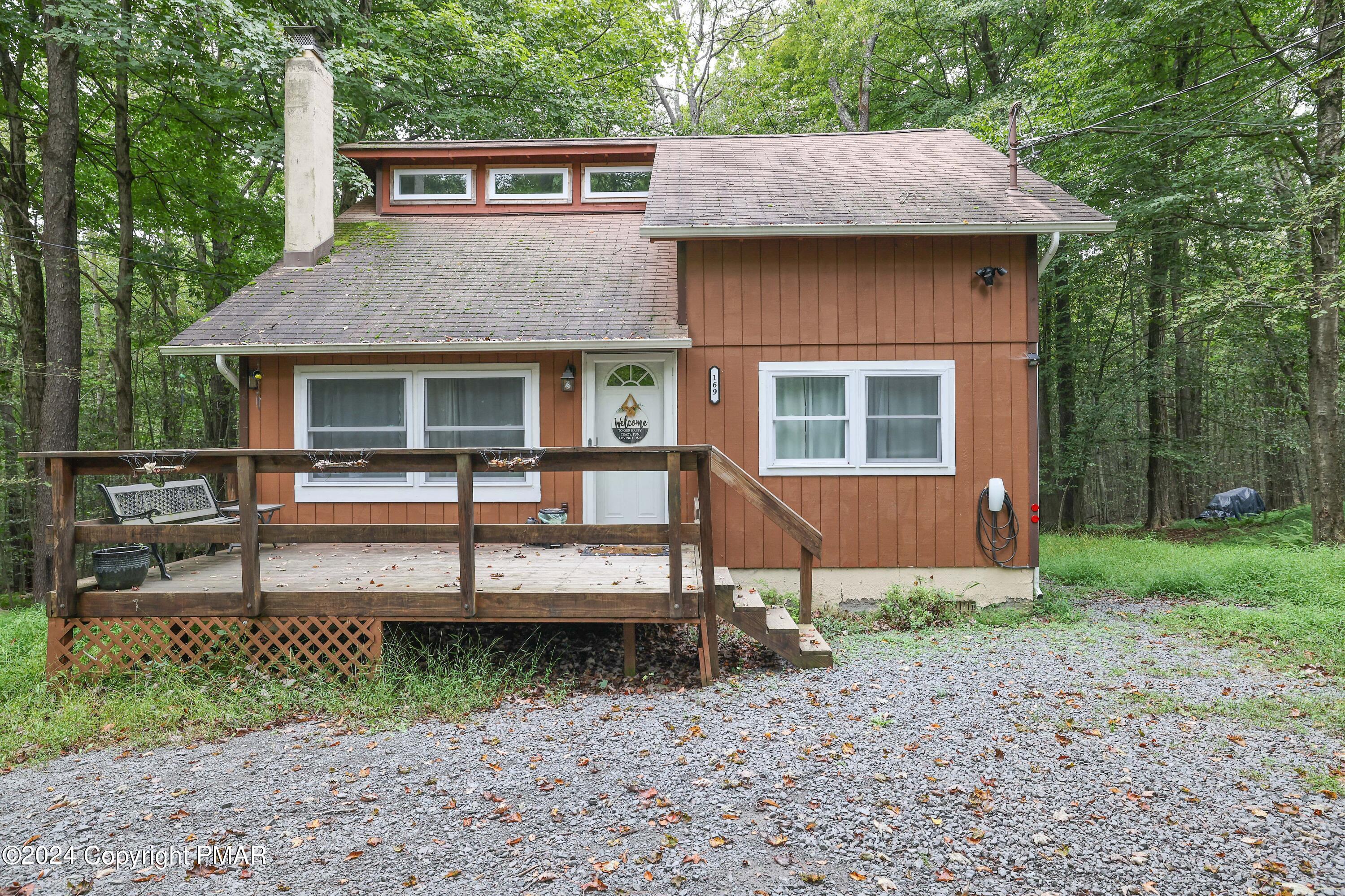 169 Minisink Drive, Pocono Lake, Pennsylvania image 1