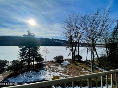 55 Midlake Drive Lake Harmony PA 18624