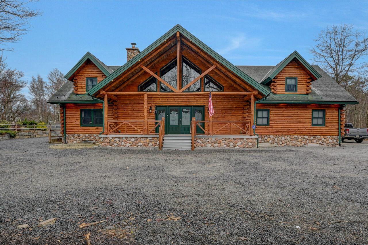 5115 White Birch Drive, Long Pond, Pennsylvania image 2