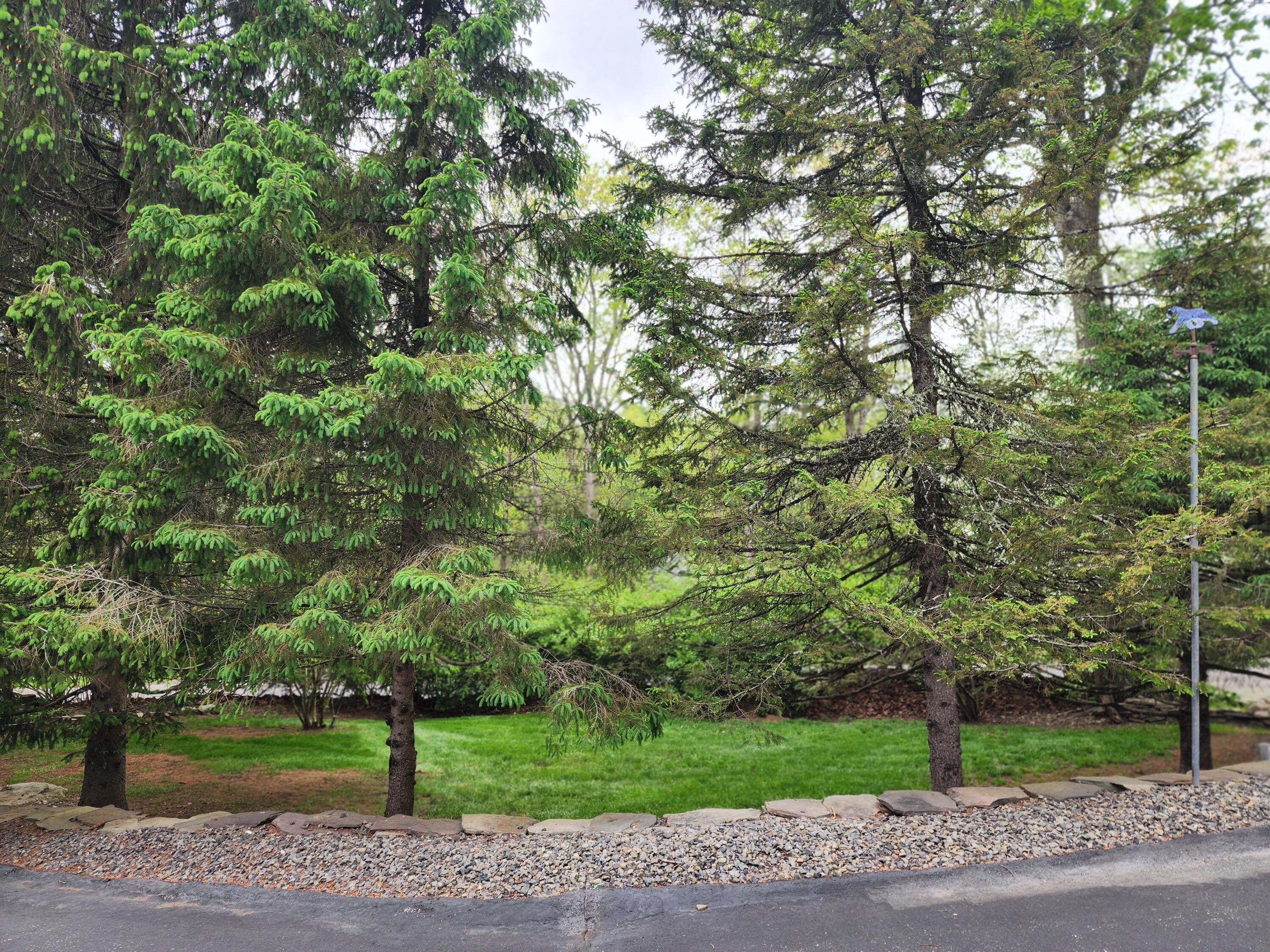 301 Estate Drive, East Stroudsburg, Pennsylvania image 3