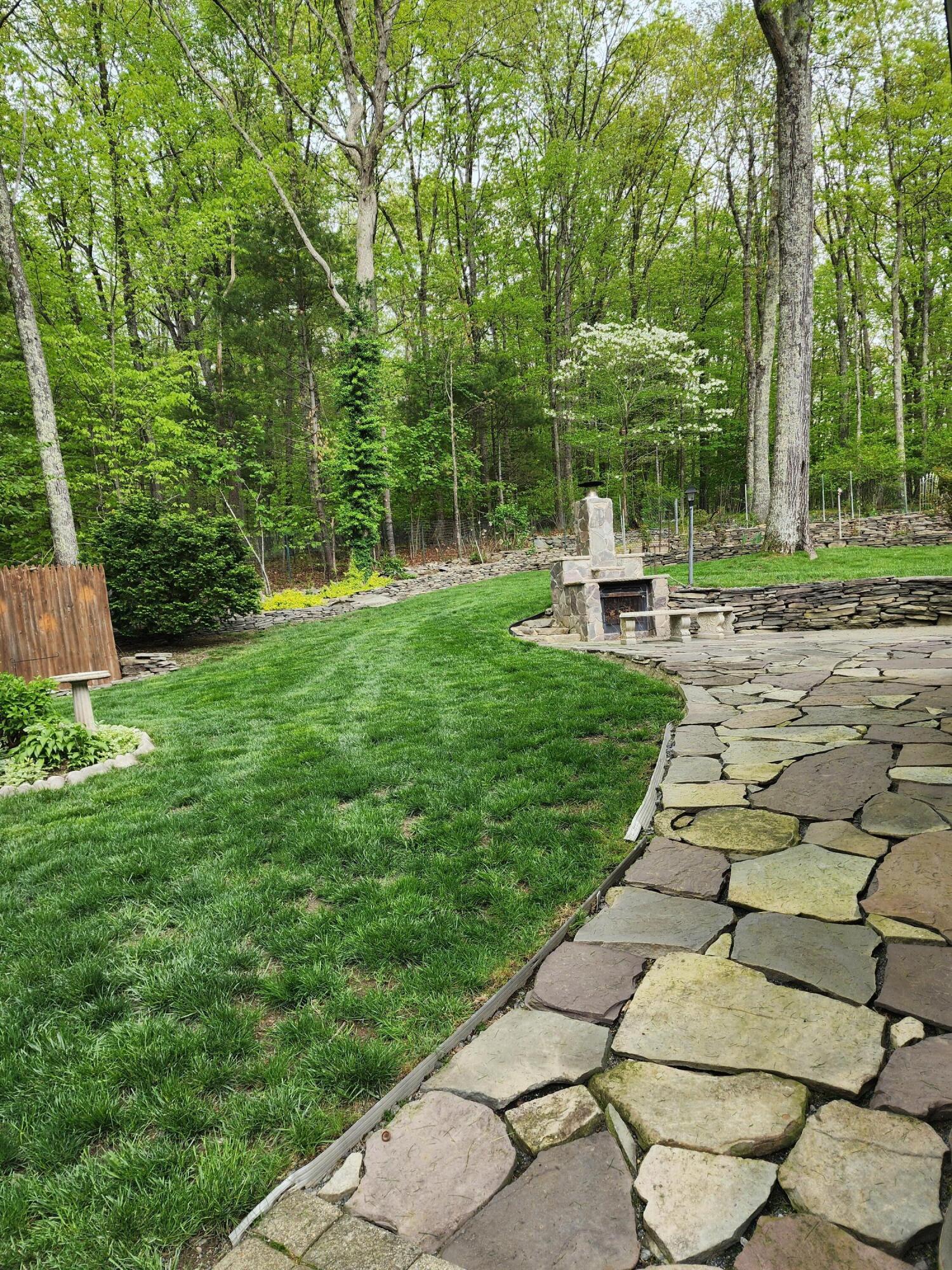301 Estate Drive, East Stroudsburg, Pennsylvania image 24