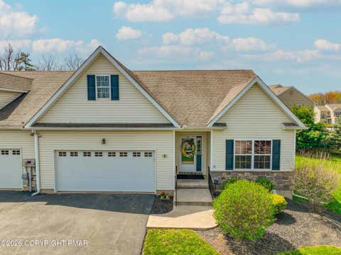Townhouse For Sale - 28 Palmer Court<br/> Drums, PA 18222