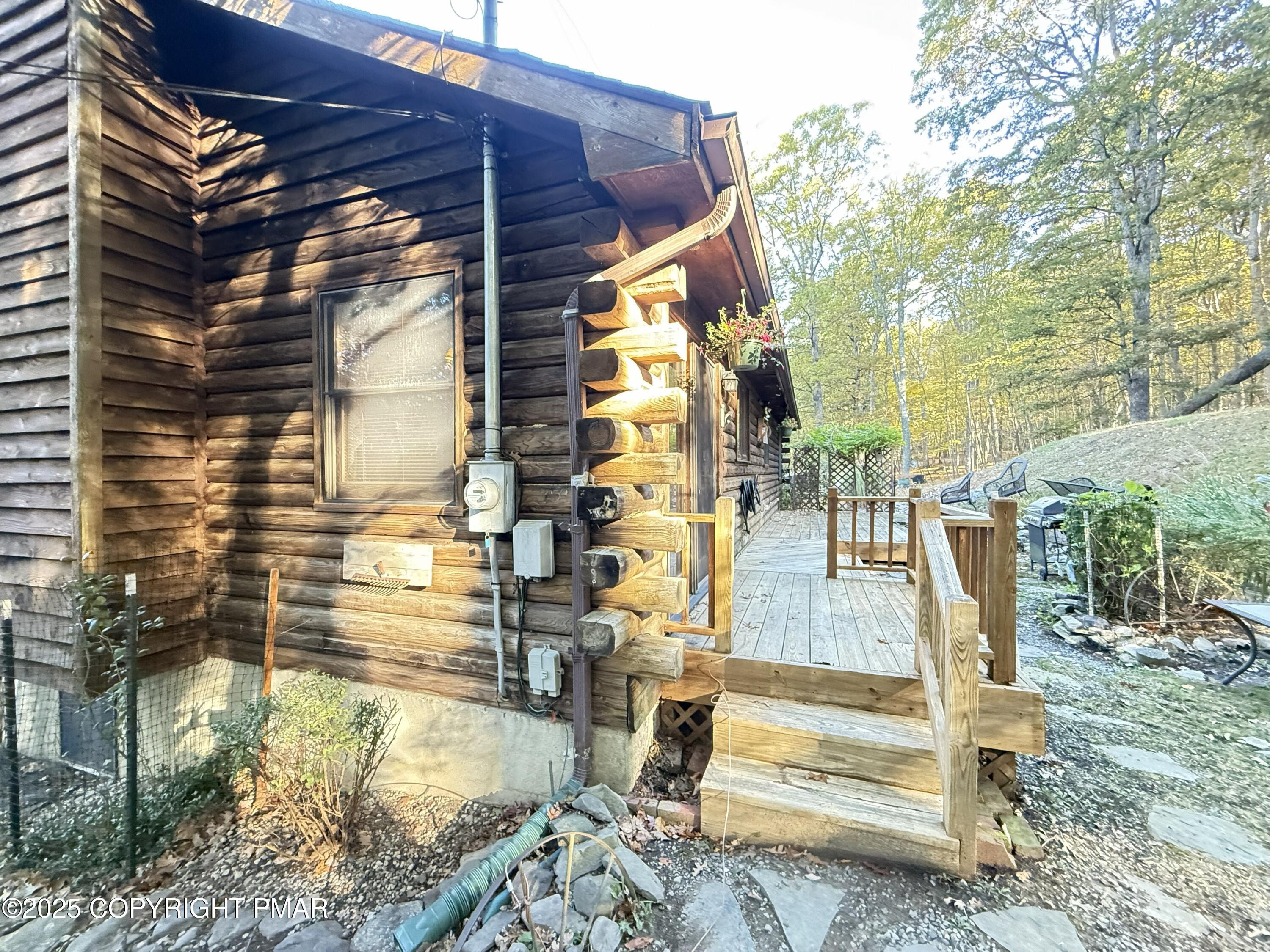 2119 Meadowlark Circle