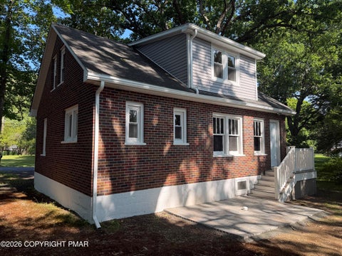 Homes For Sale - 1139 Old Mill Road<br/> East Stroudsburg, PA 18301