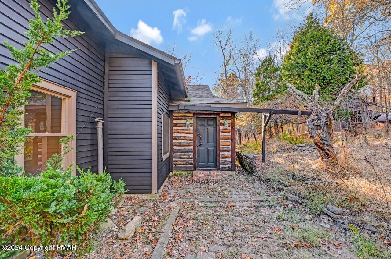 2285 Beartown Road, Canadensis, Pennsylvania image 7