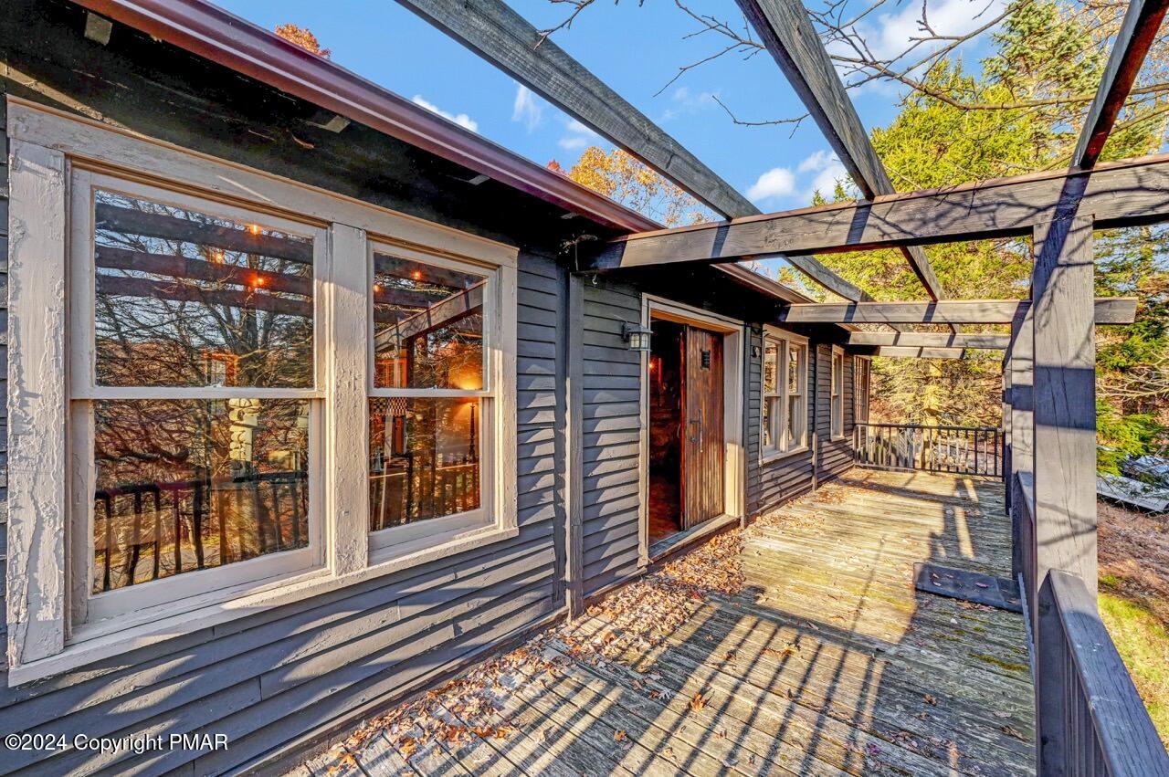 2285 Beartown Road, Canadensis, Pennsylvania image 10