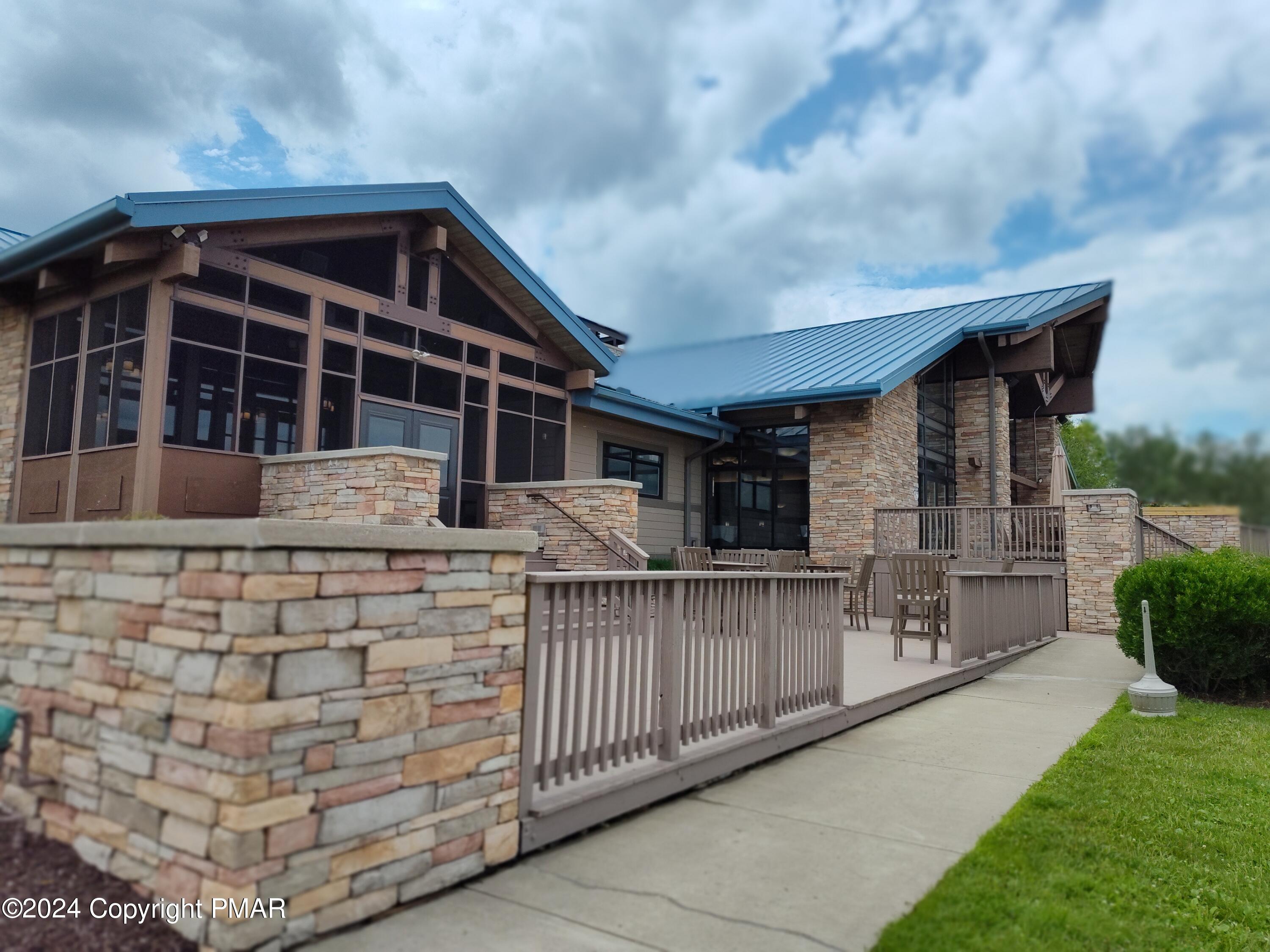 321 Stroud Court, Pocono Lake, Pennsylvania image 21