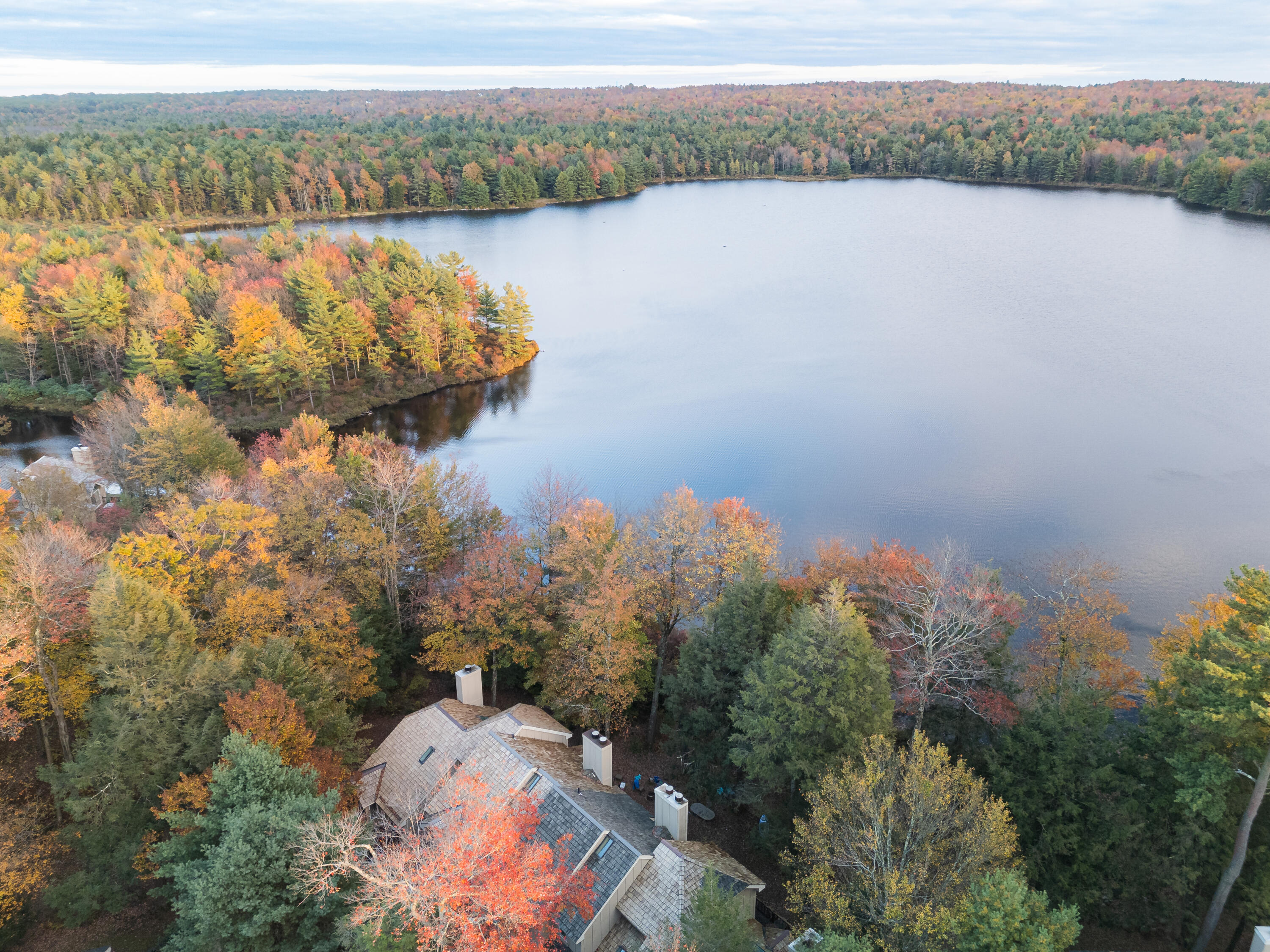 1065 Crestwoods Drive, Pocono Pines, Pennsylvania image 45