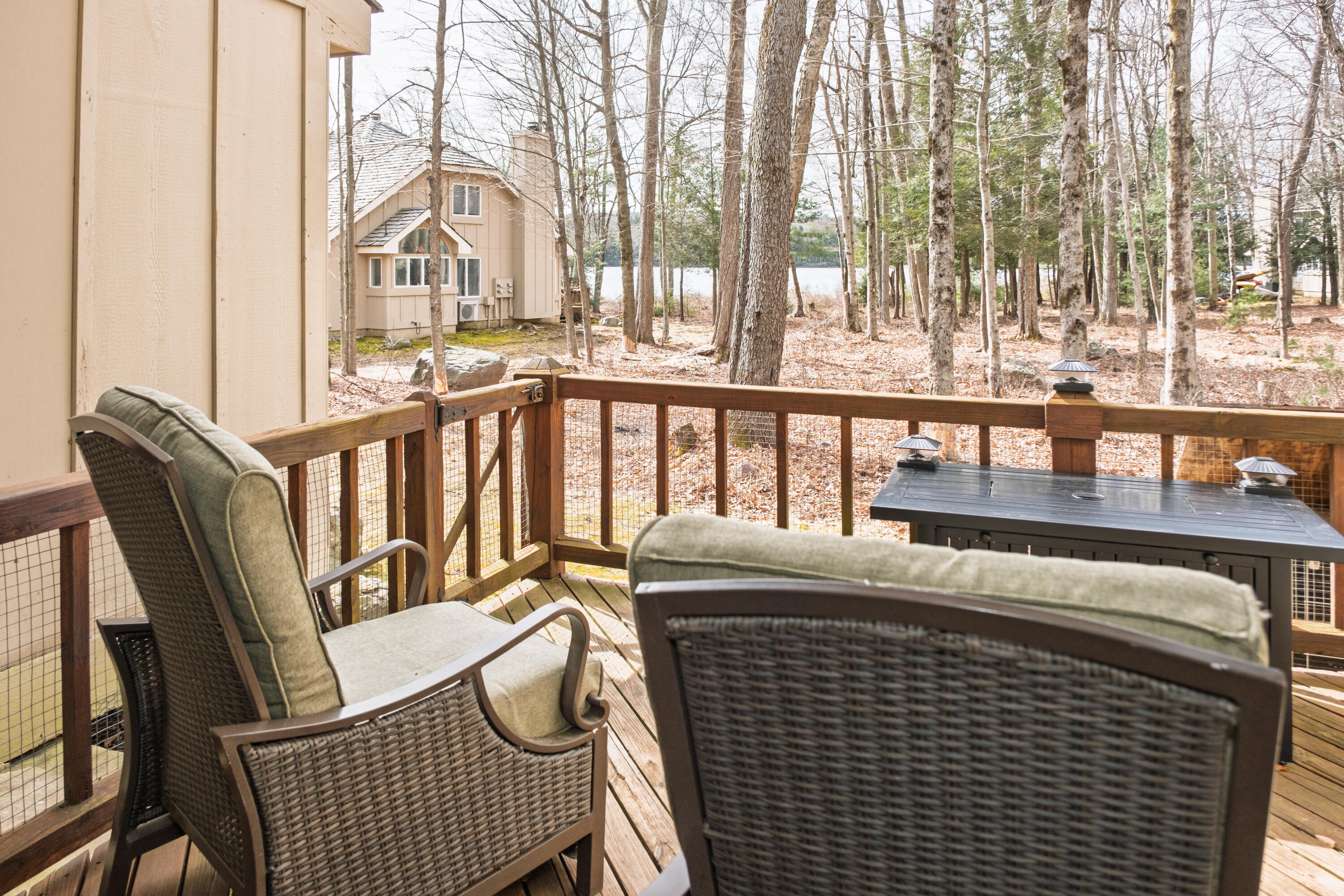 1065 Crestwoods Drive, Pocono Pines, Pennsylvania image 41