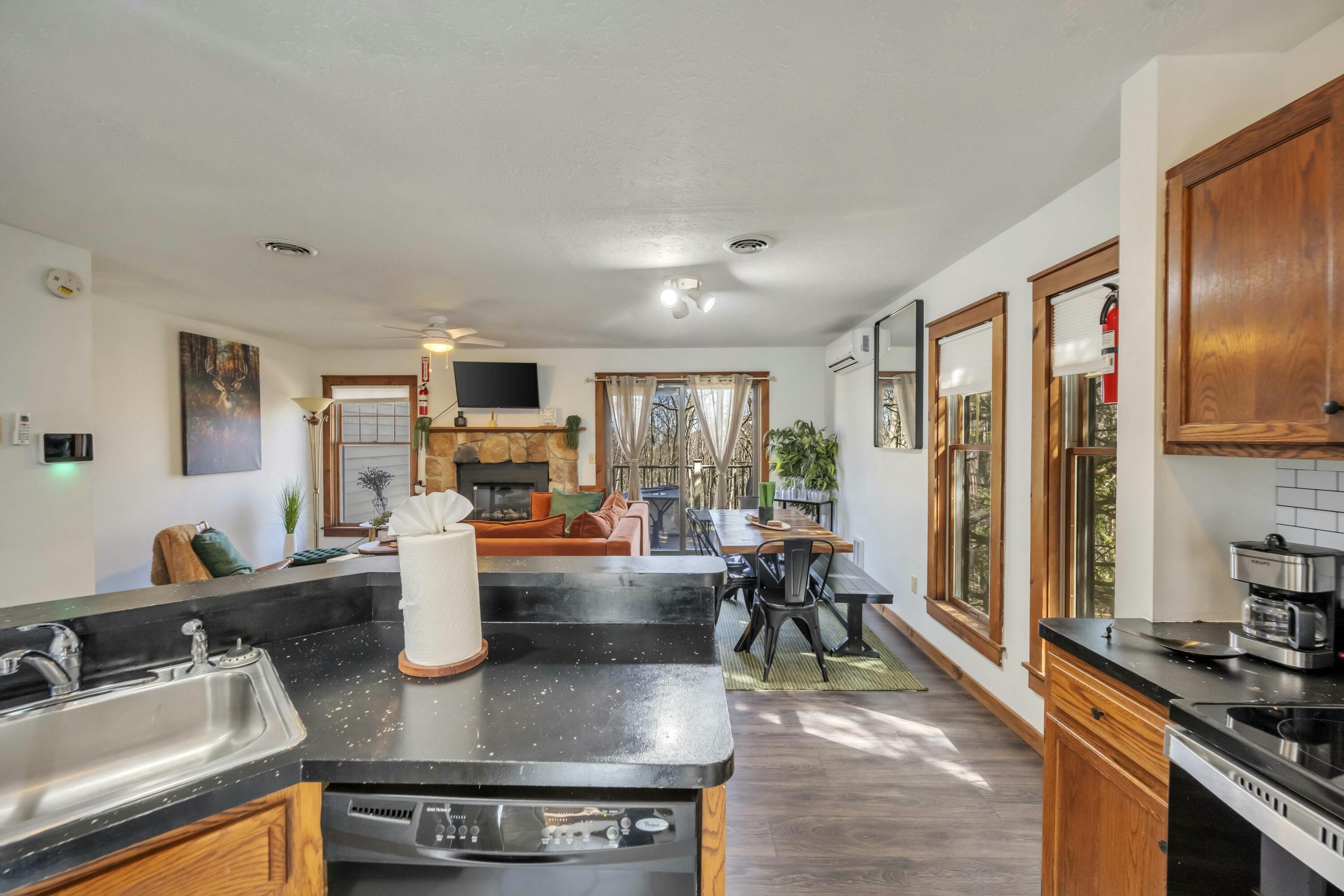 419 Hickory Drive, Tannersville, Pennsylvania image 11