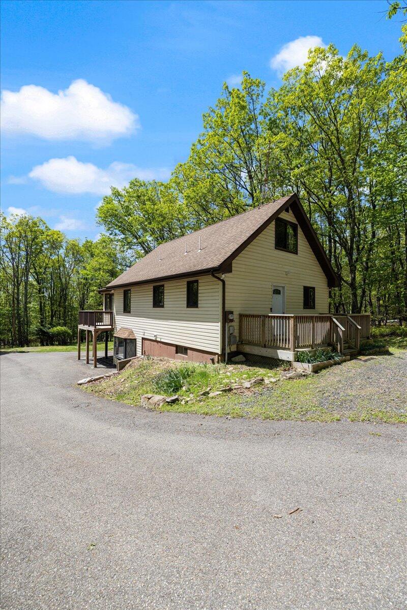 660 Watercrest Dr Avenue, Effort, Pennsylvania image 47