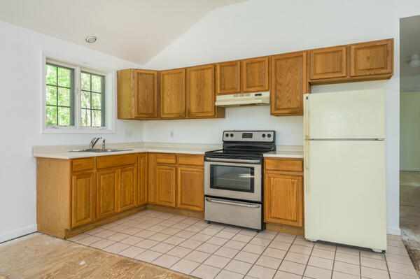 317 Fall Creek Terrace, Stroudsburg, Pennsylvania image 3