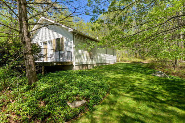 317 Fall Creek Terrace, Stroudsburg, Pennsylvania image 25
