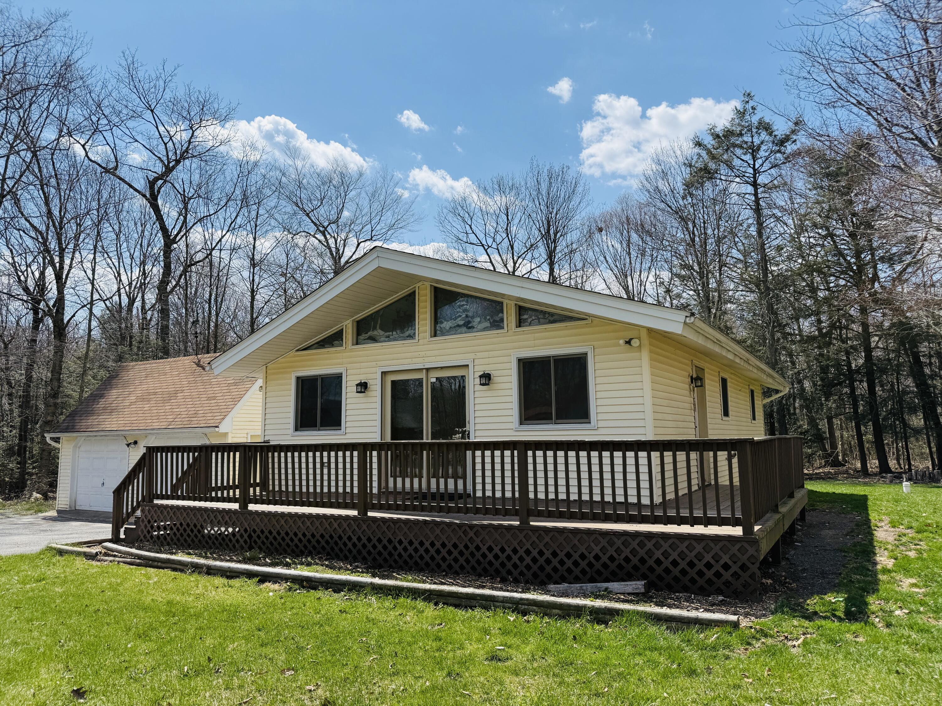 2015 Minqua Trl Trail, Tobyhanna, Pennsylvania image 1