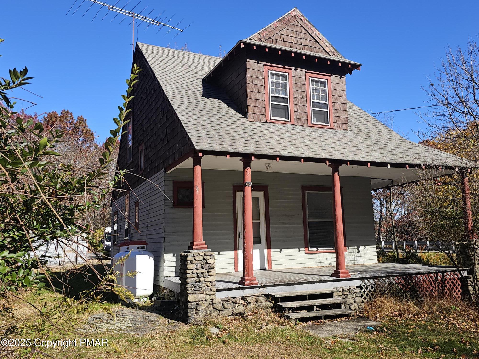 121 Hardytown Road, Cresco, Pennsylvania image 1