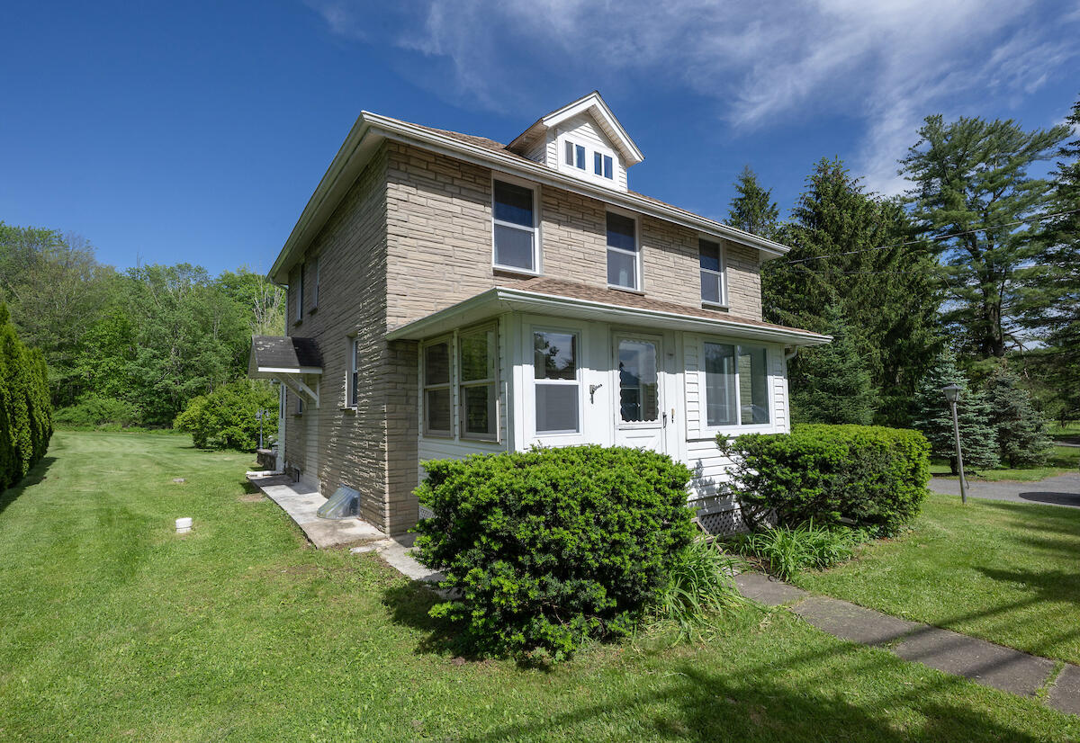 244 Learn Road, Tannersville, Pennsylvania image 1