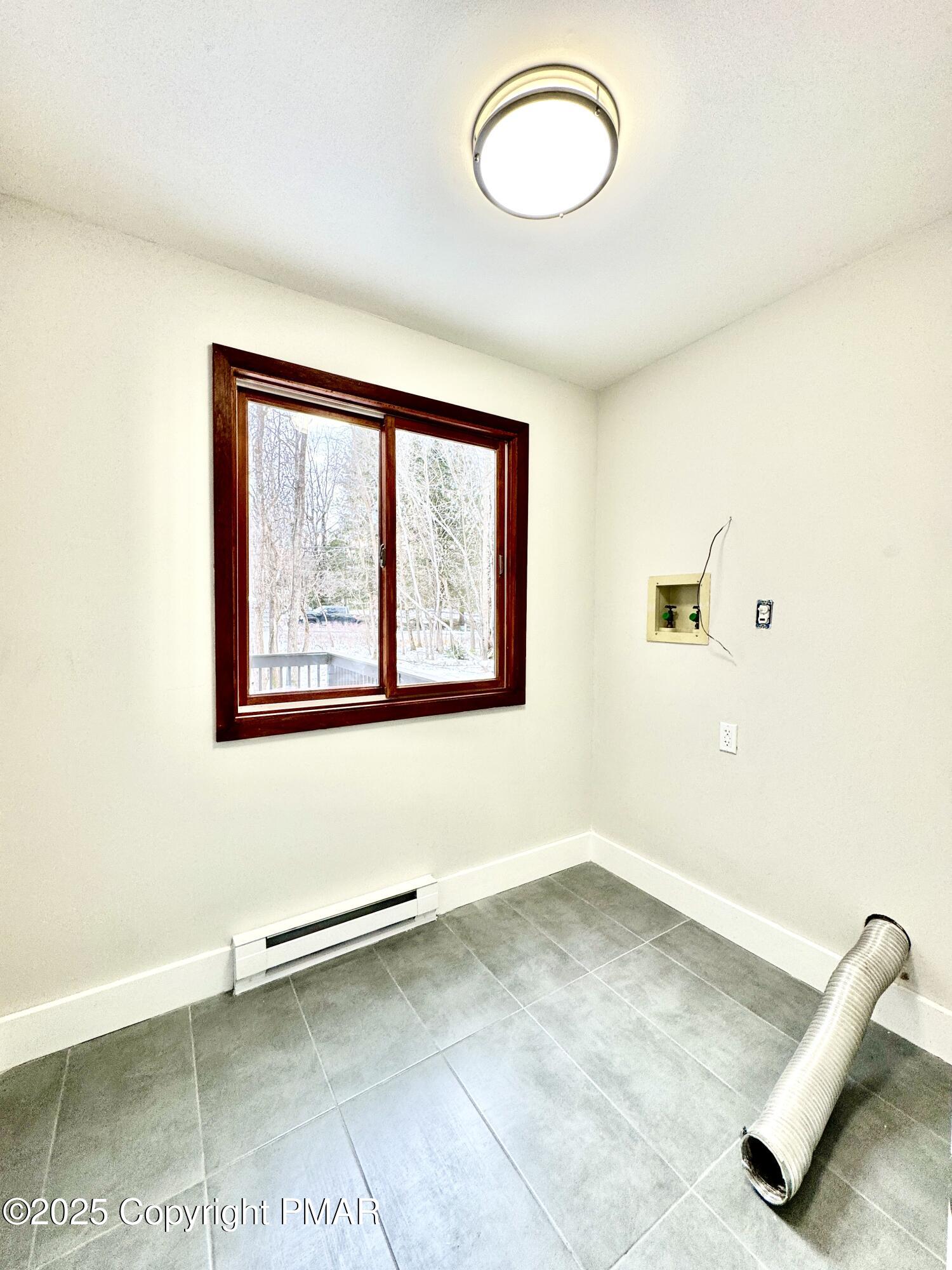 1123 Black Bear Lane, Long Pond, Pennsylvania image 16