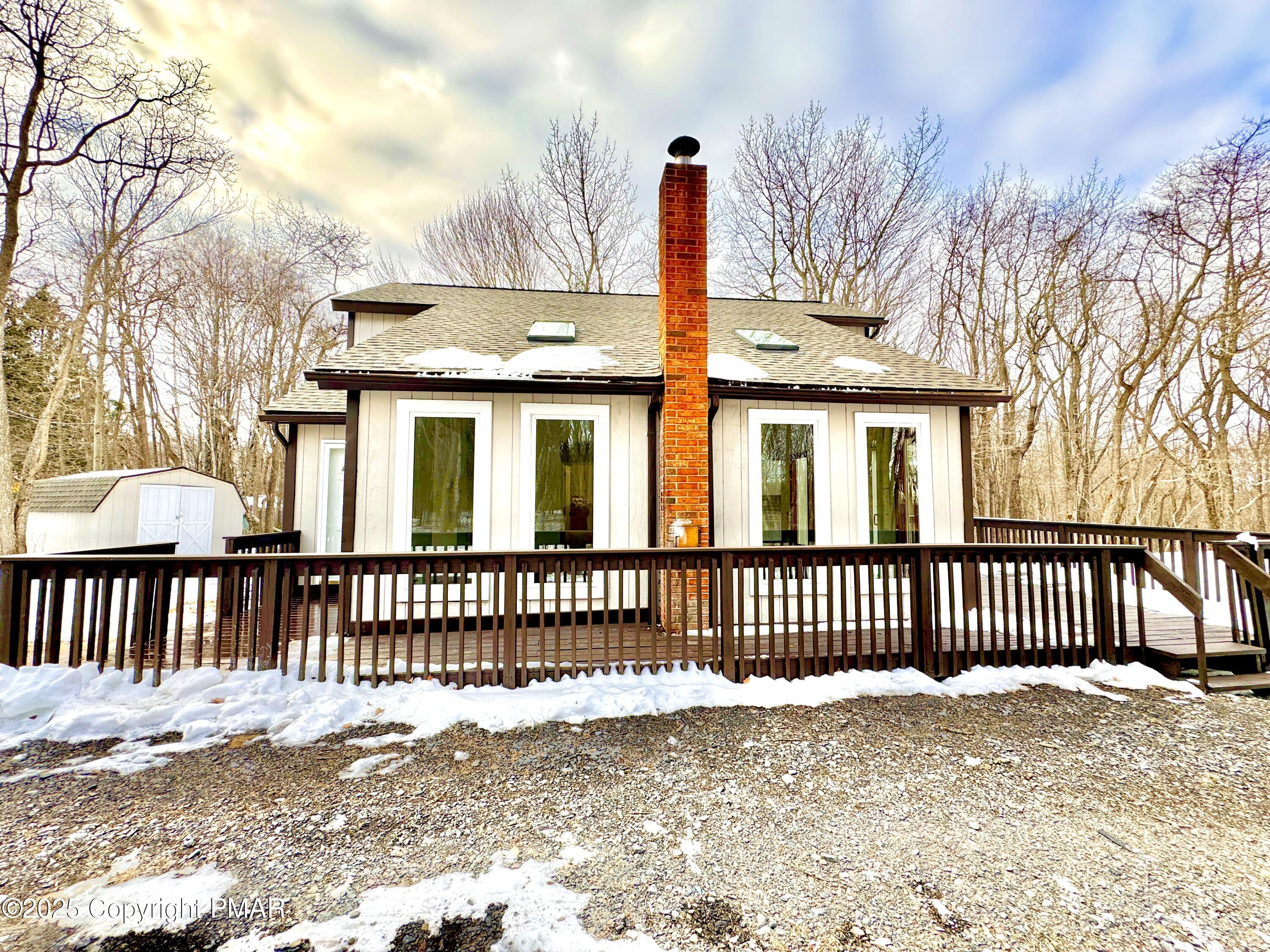 1123 Black Bear Lane, Long Pond, Pennsylvania image 3