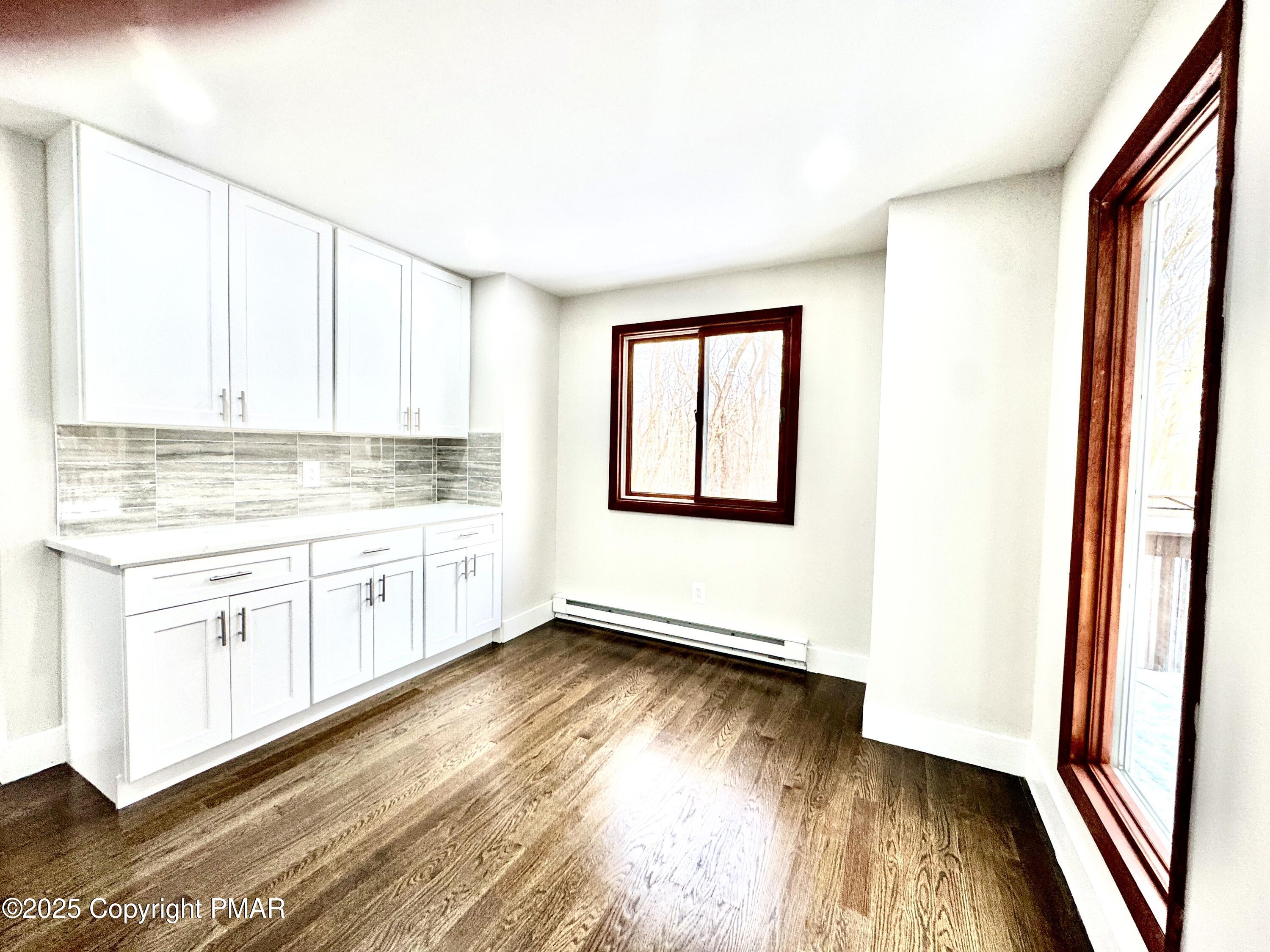 1123 Black Bear Lane, Long Pond, Pennsylvania image 11