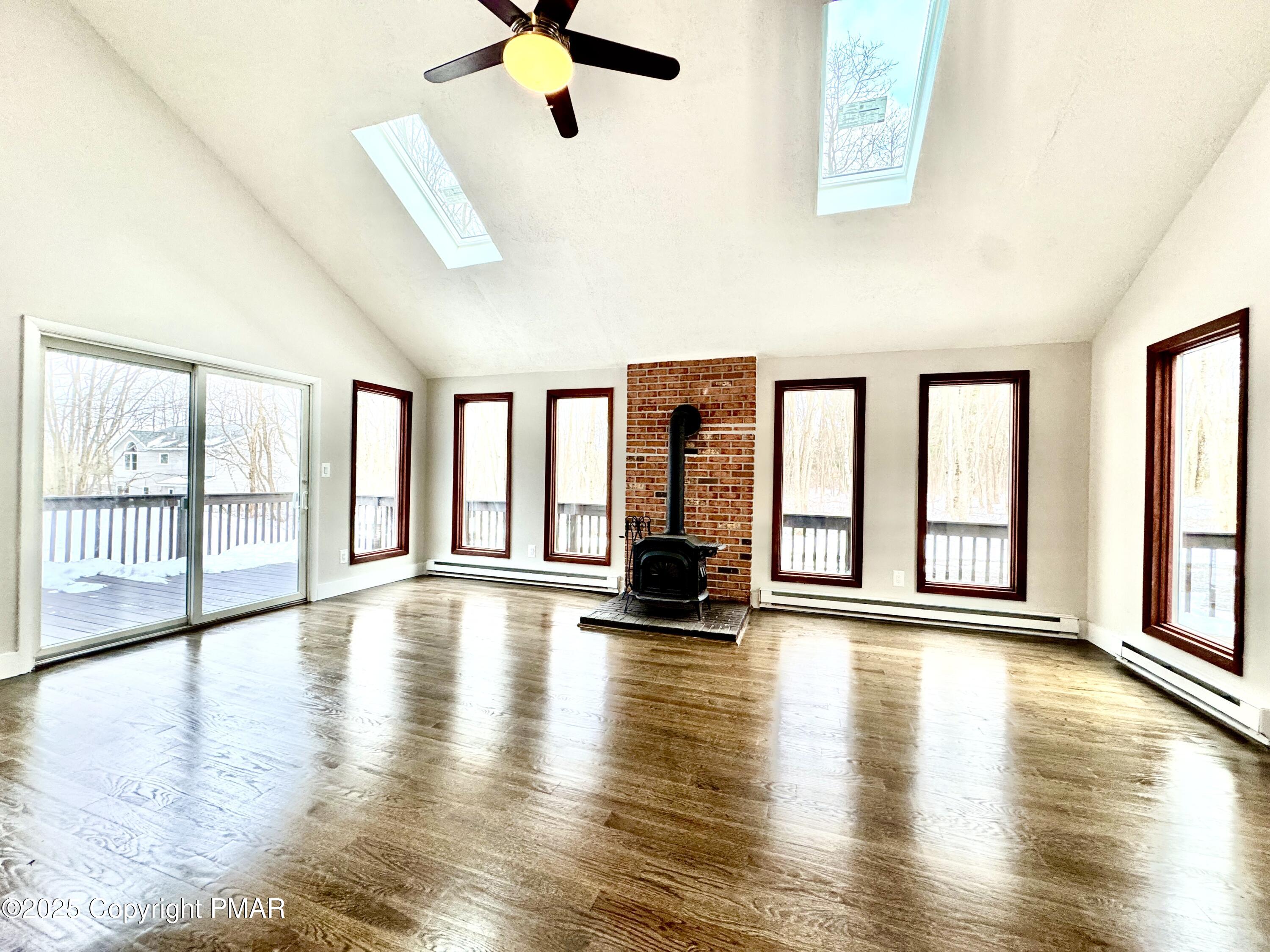 1123 Black Bear Lane, Long Pond, Pennsylvania image 7