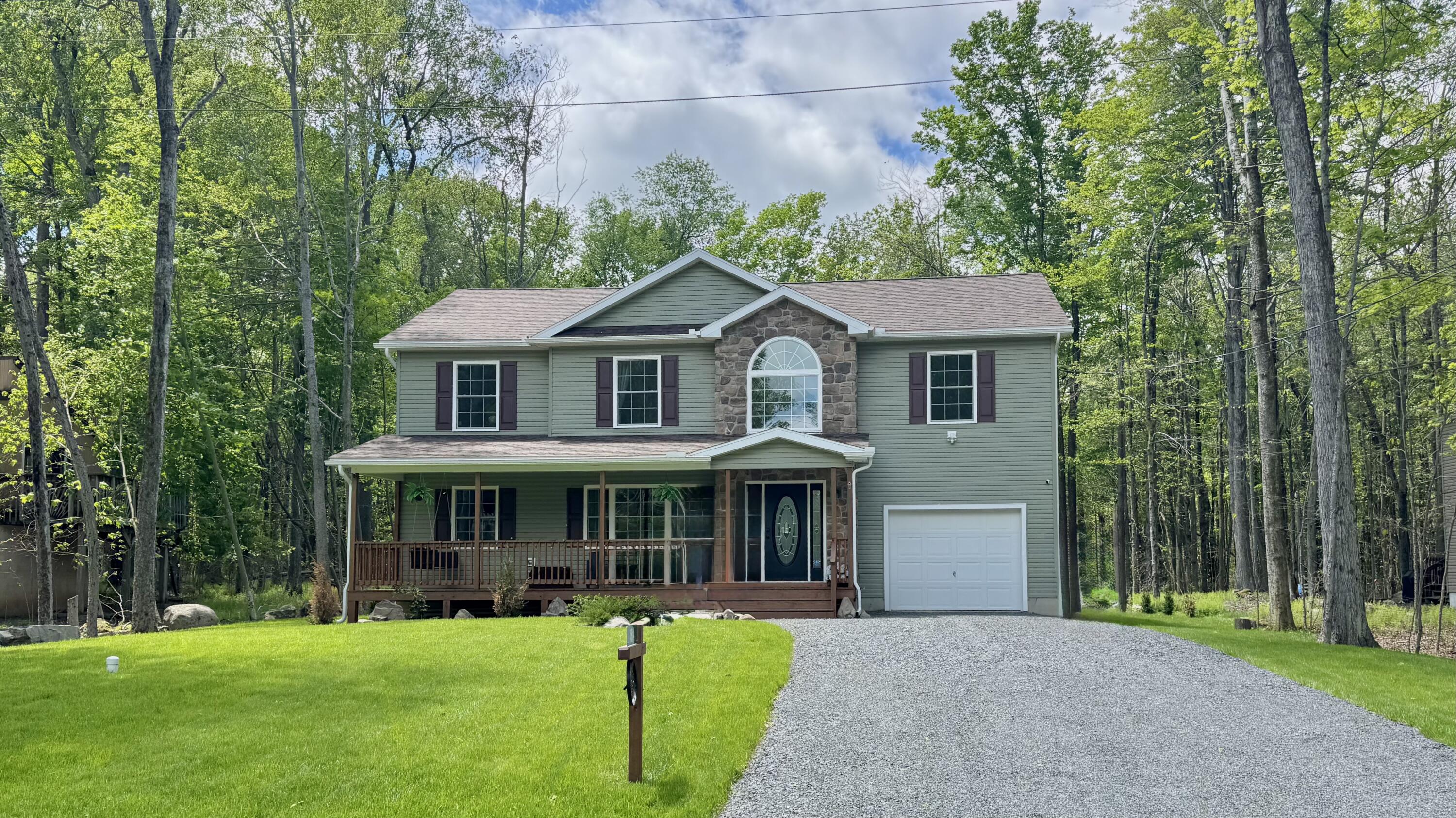 184 Paxinos Drive, Pocono Lake, Pennsylvania image 3