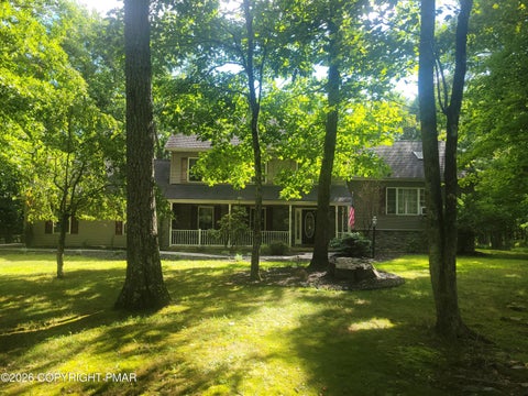 Homes For Sale - 6164 Starlight Court<br/> Swiftwater, PA 18370