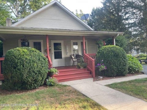 Homes For Sale - 39 Gold Street<br/> Monroe County, East Stroudsburg, PA 18301