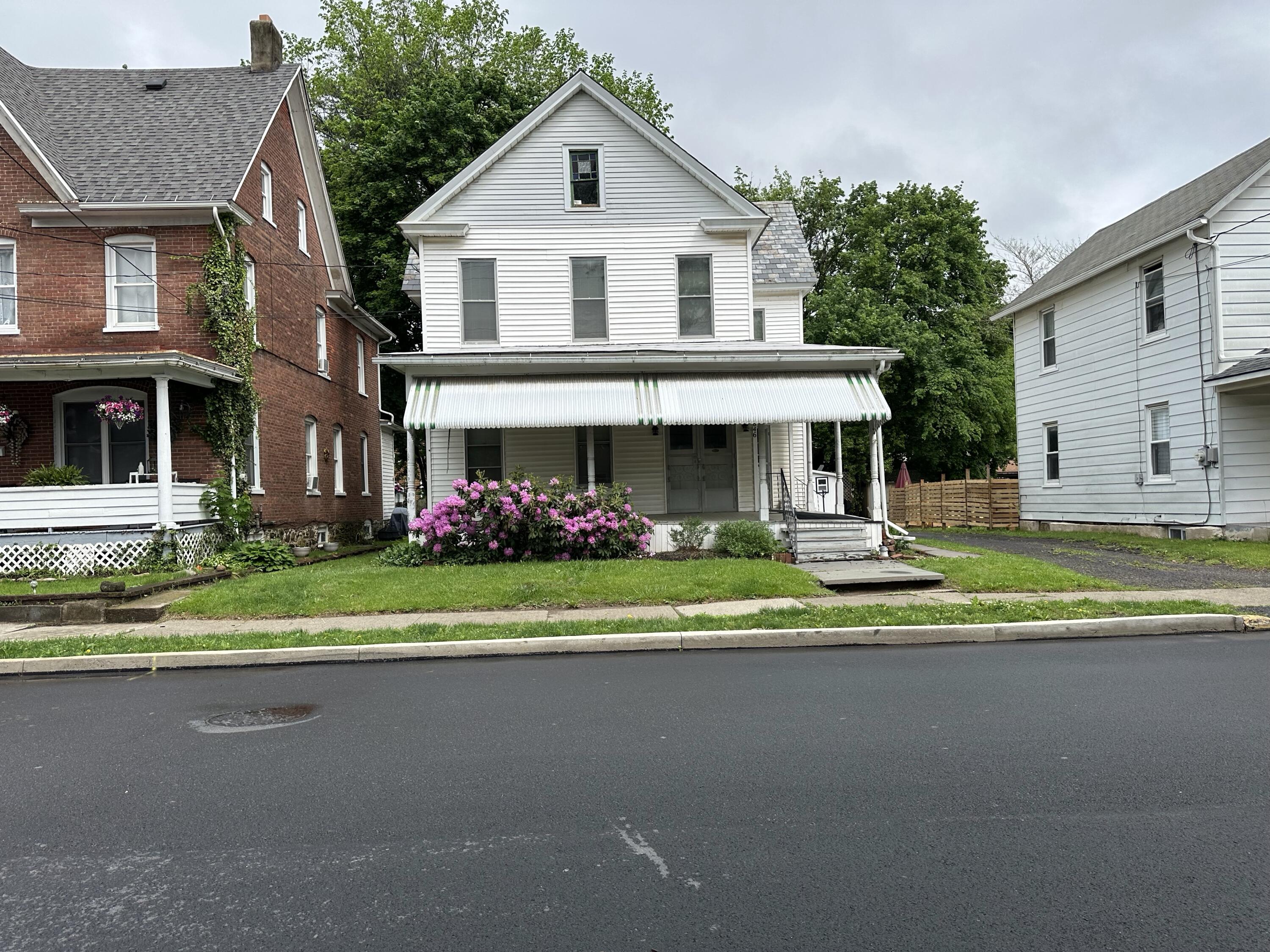846 Thomas Street, Stroudsburg, Pennsylvania image 2