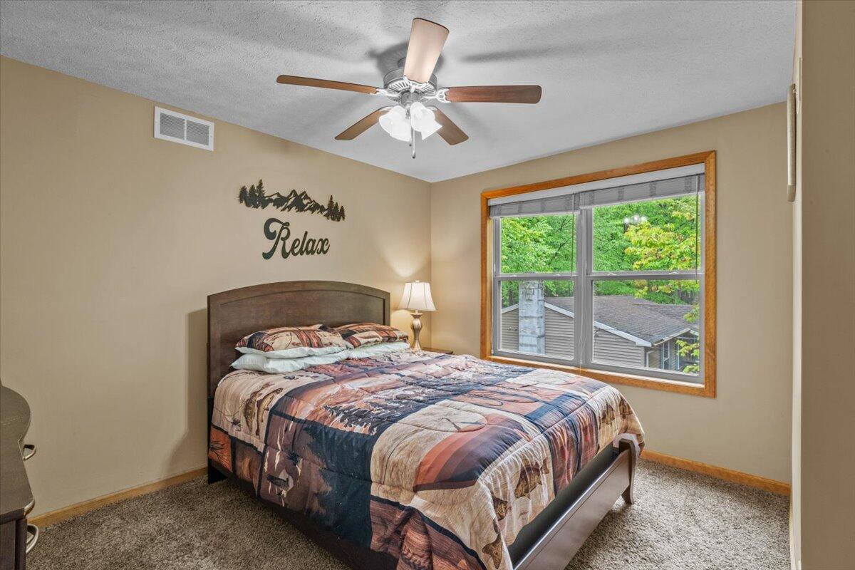 58 Wood Street, Lake Harmony, Pennsylvania image 33