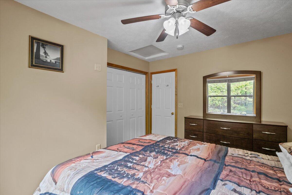 58 Wood Street, Lake Harmony, Pennsylvania image 34
