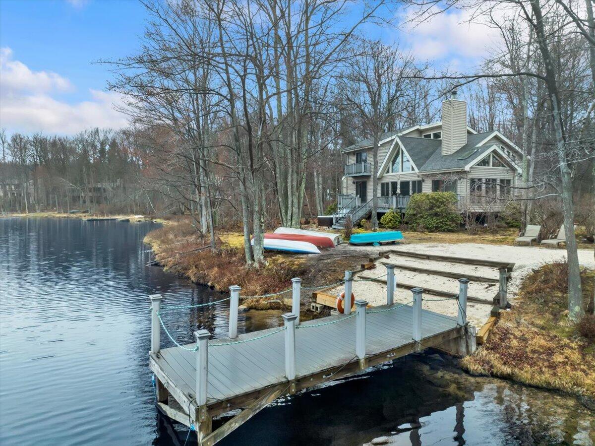 12 Birch Point Road, Gouldsboro, Pennsylvania image 1