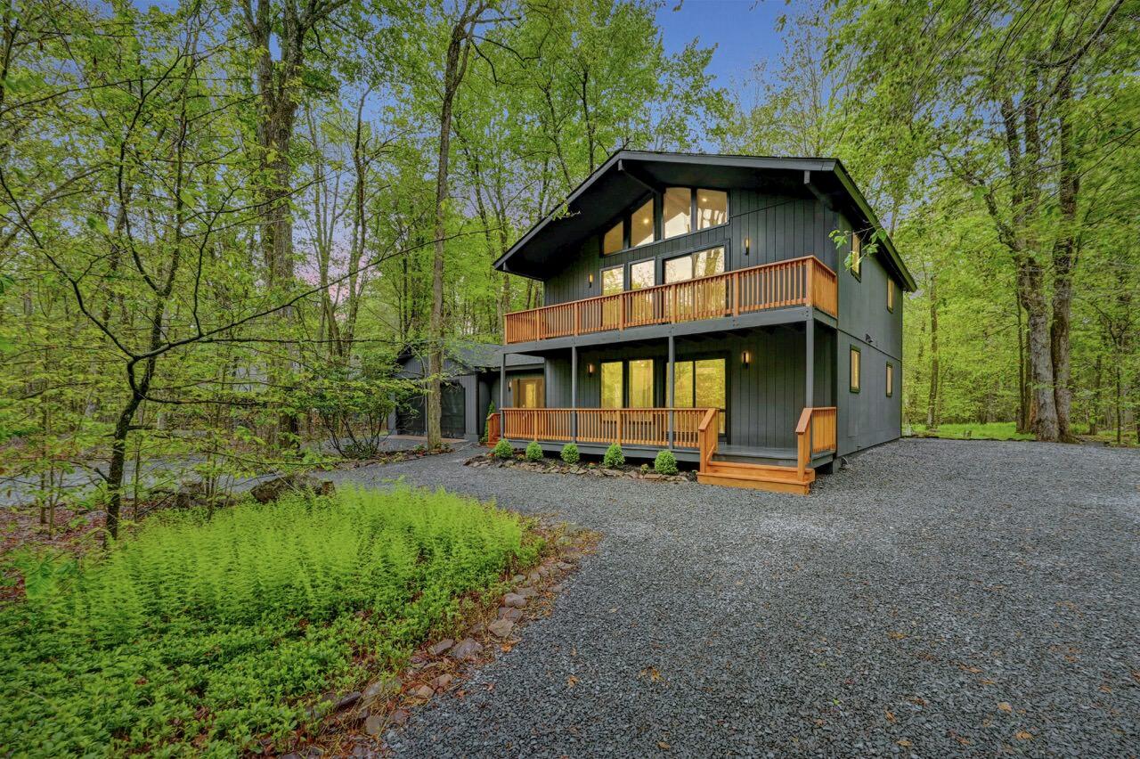 3200 Paul Bunyan Trail, Pocono Pines, Pennsylvania image 2