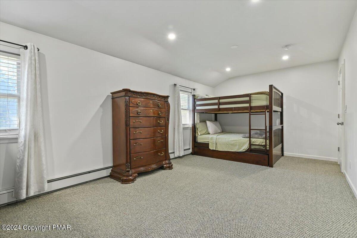 1555 Longleaf Drive, Effort, Pennsylvania image 38