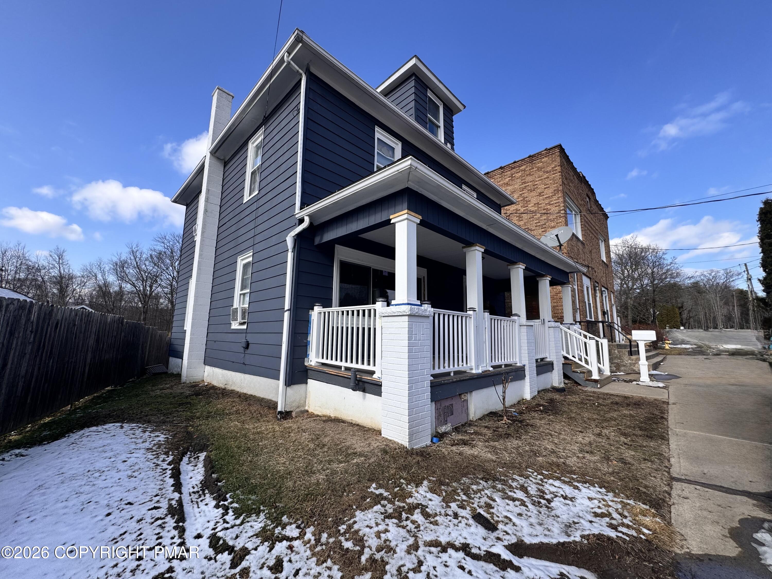 598 Old Newport Street