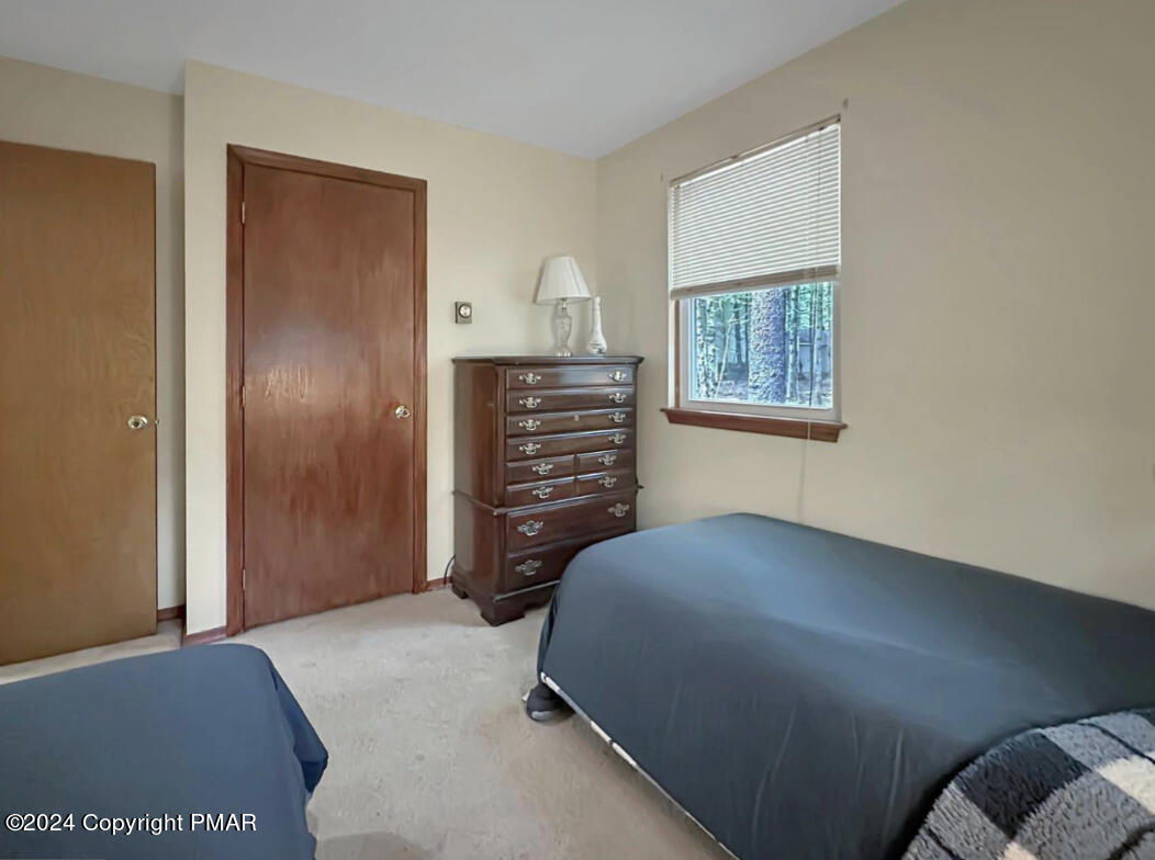 91 Minisink Drive, Pocono Lake, Pennsylvania image 17
