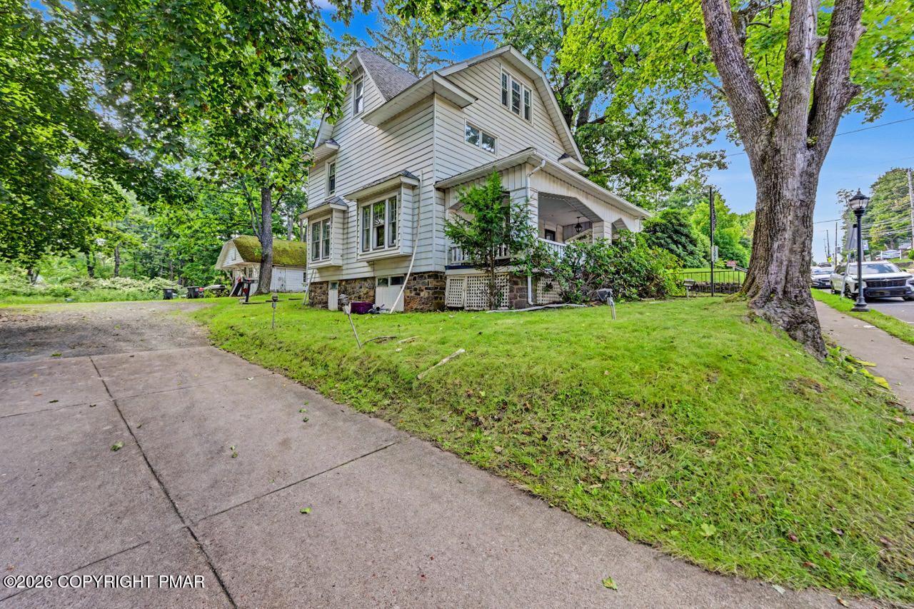 1392 Pocono Boulevard
