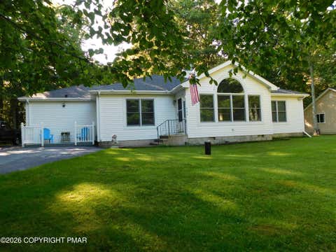 Homes For Sale - 552 W Chipmunk Road<br/> Bushkill, PA 18324