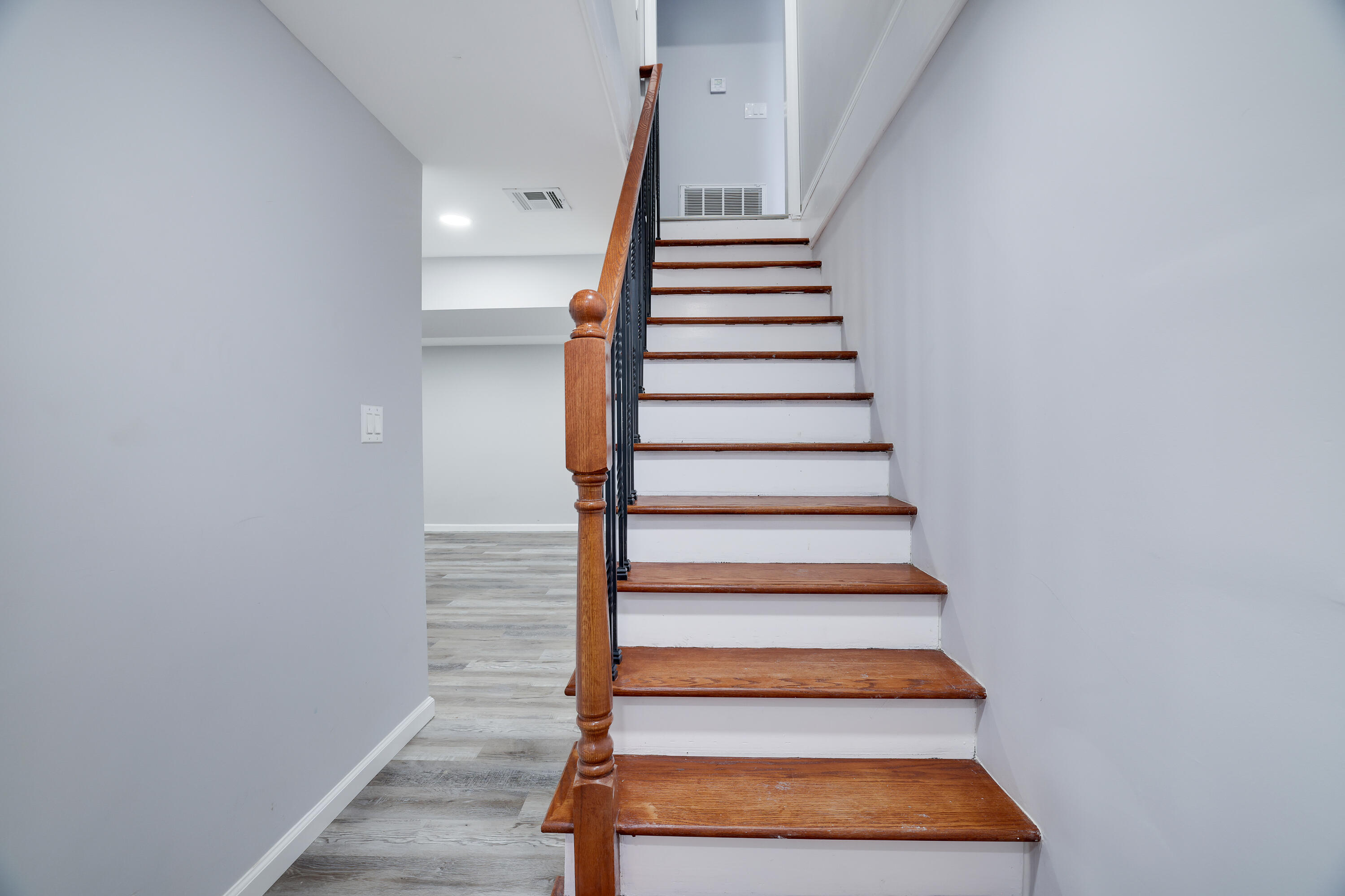 1005 Country Place Drive, Coolbaugh Township, Pennsylvania image 7