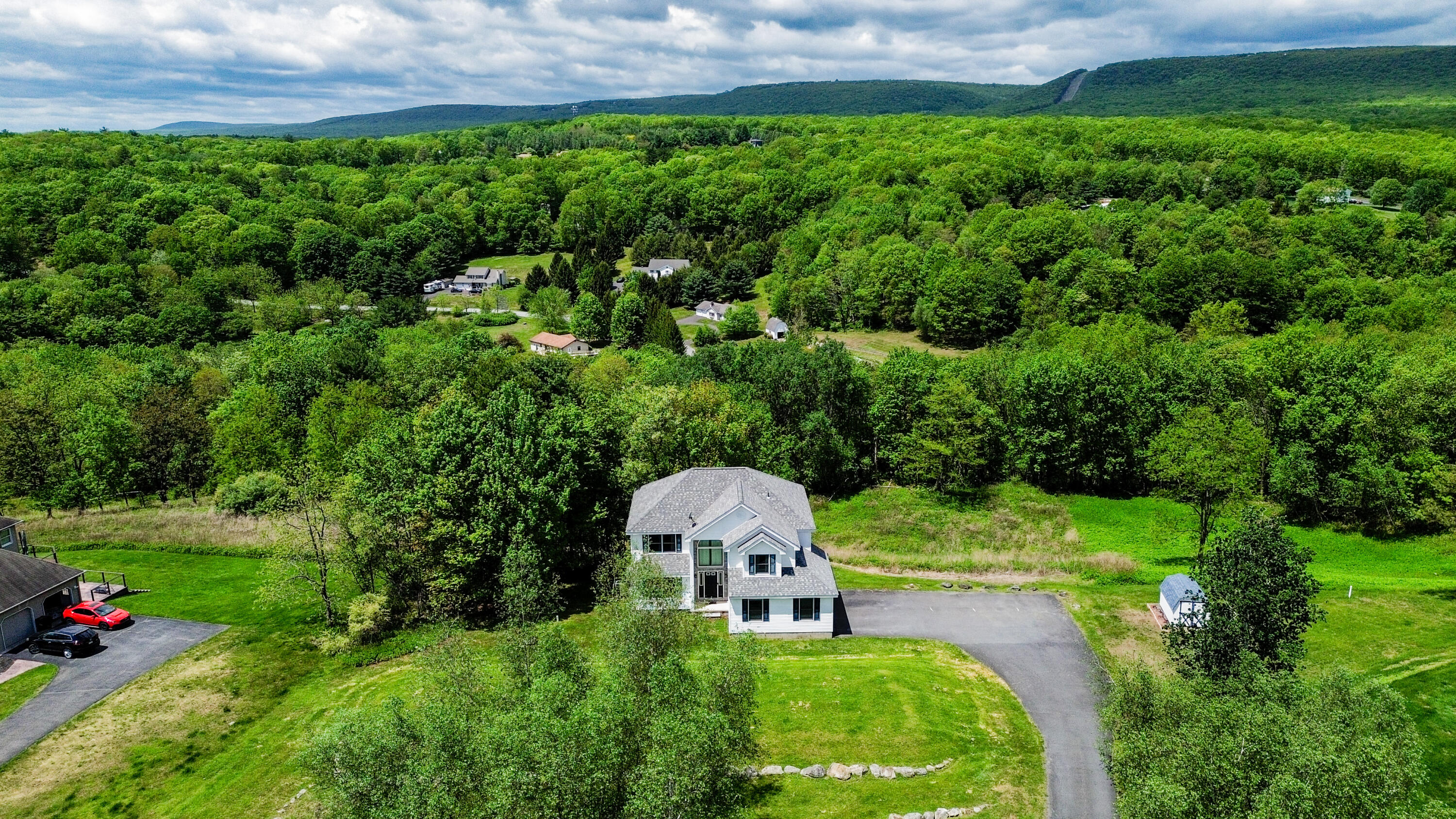 11 Whippoorwill Drive, Saylorsburg, Pennsylvania image 2