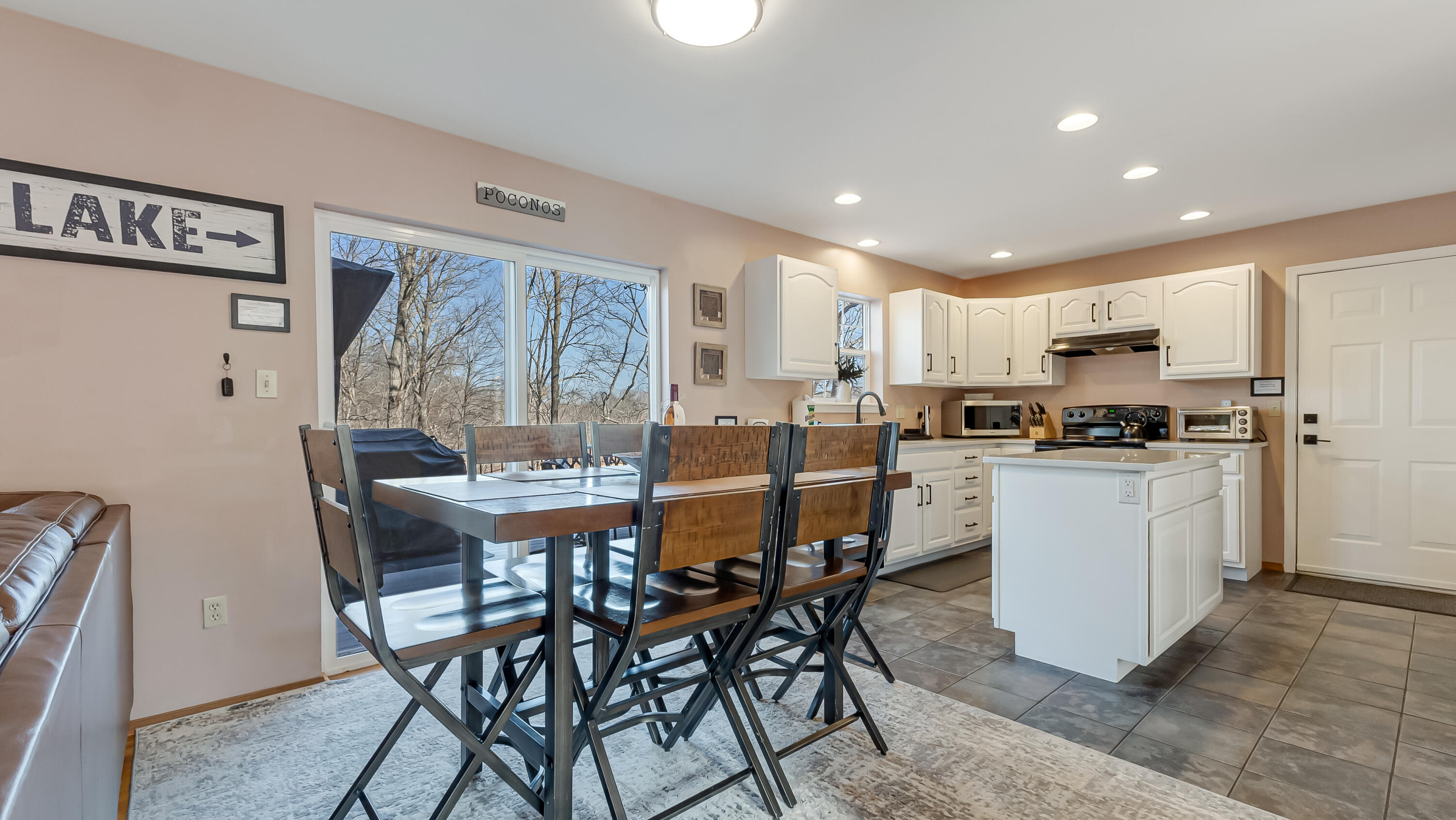 5119 Lake Drive Drive, East Stroudsburg, Pennsylvania image 10
