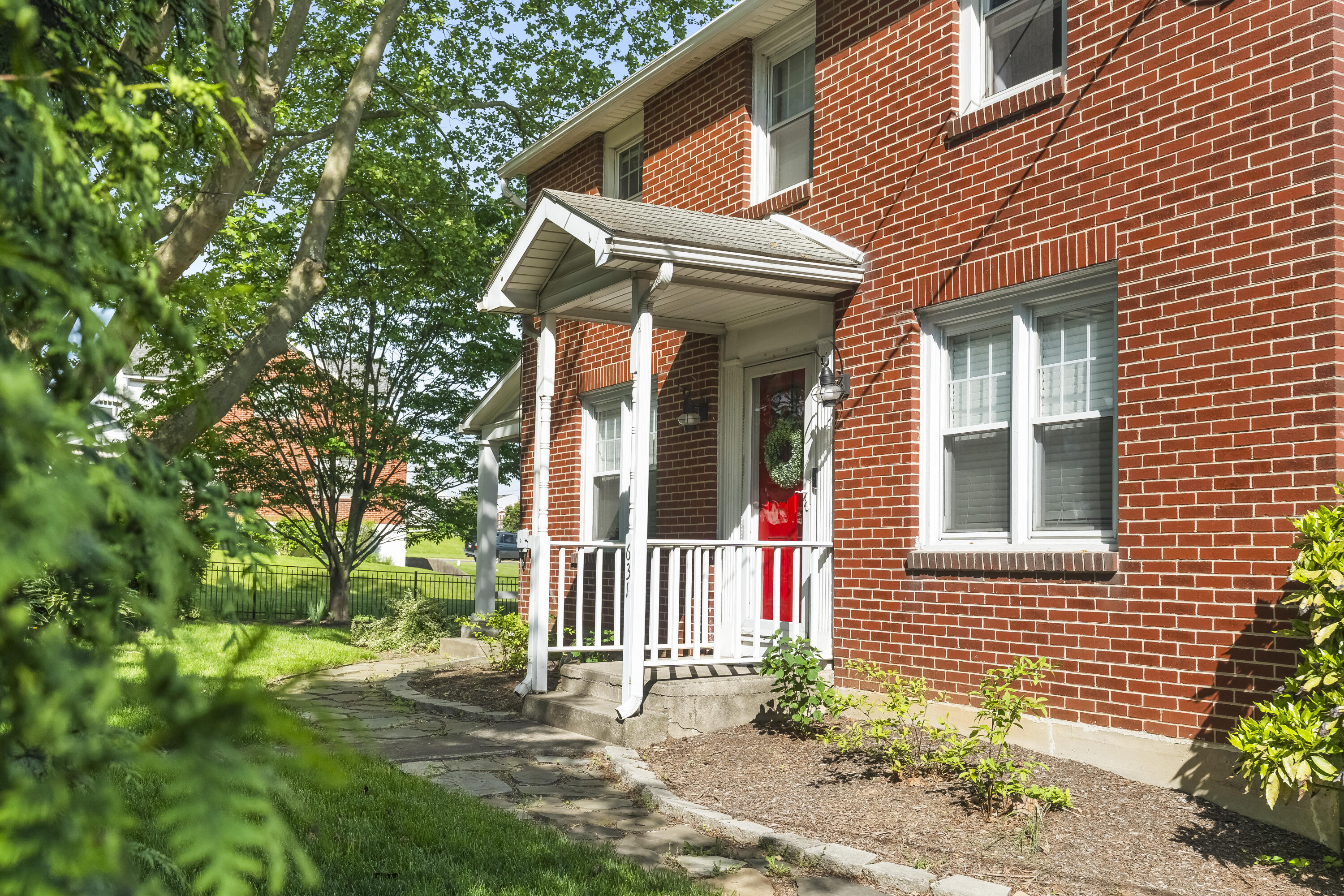 631 Main Street, Tatamy, Pennsylvania image 10