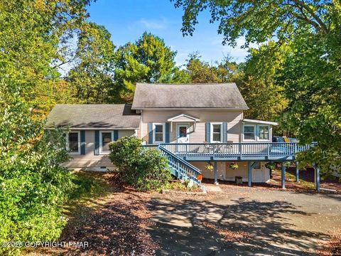 Homes For Sale - 1637 Brushy Mountain Road<br/> Monroe County, East Stroudsburg, PA 18302