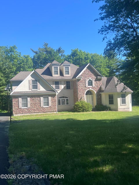 Homes For Sale - 371 Joanne Court<br/> Bartonsville, PA 18321