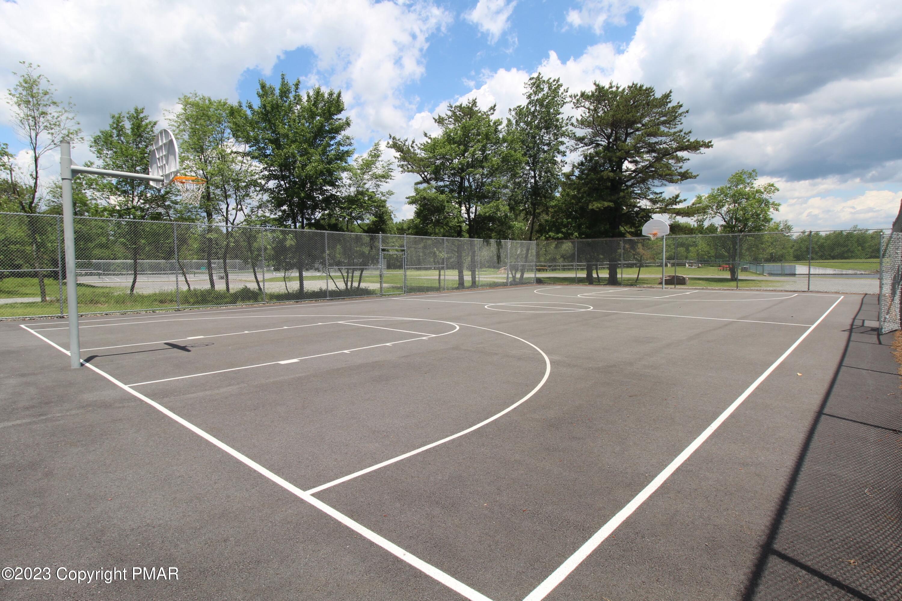 A50 Poe Circle, Albrightsville, Pennsylvania image 2