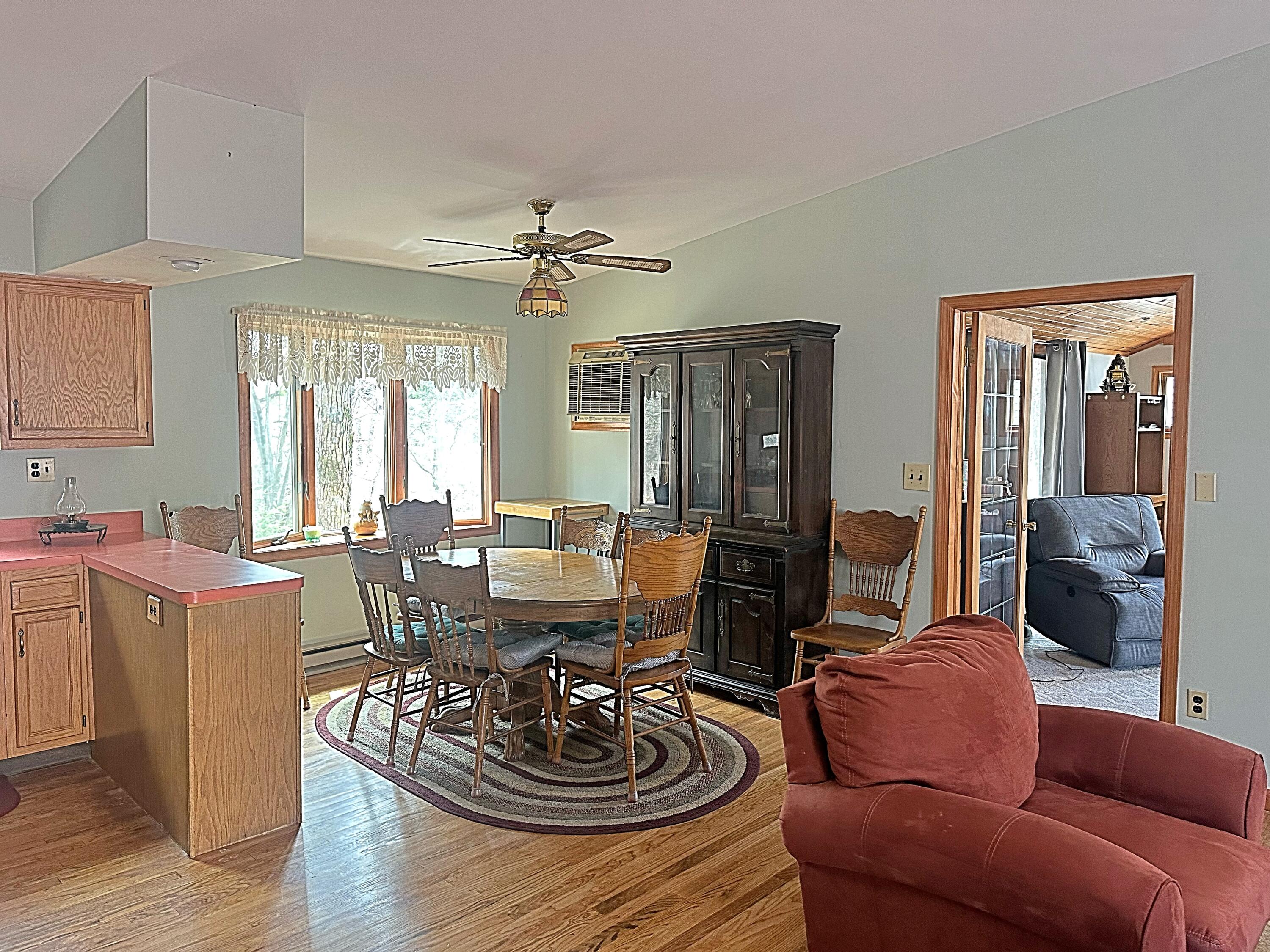 134 Wyalusing Dr, Pocono Lake, Pennsylvania image 5