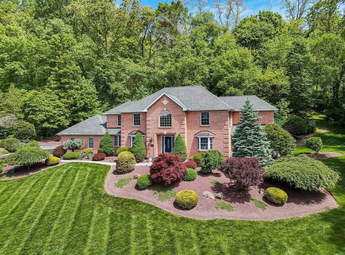 1376 Buck Ridge Drive, Stroudsburg, Pennsylvania image 7